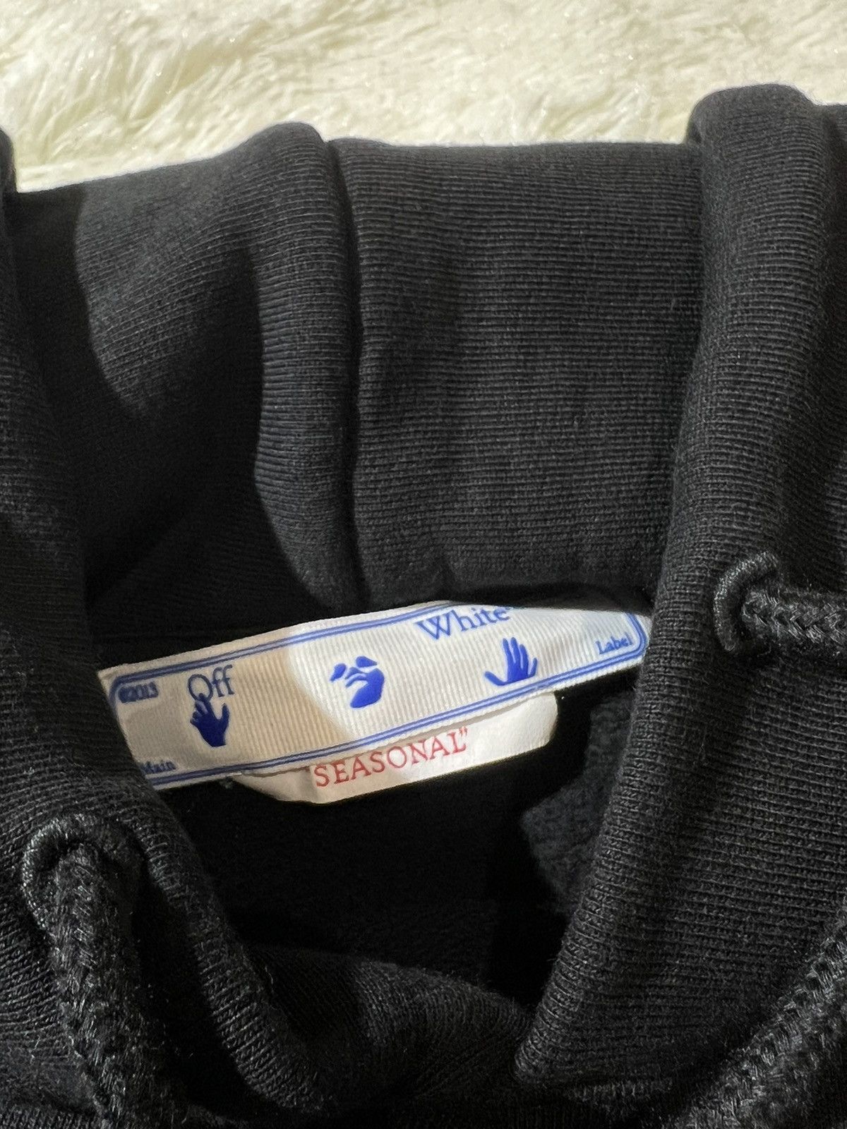Off-White Off-White Caravaggio Crowing Over Hoodie Size US L / EU 52-54 / 3 - 3 Thumbnail
