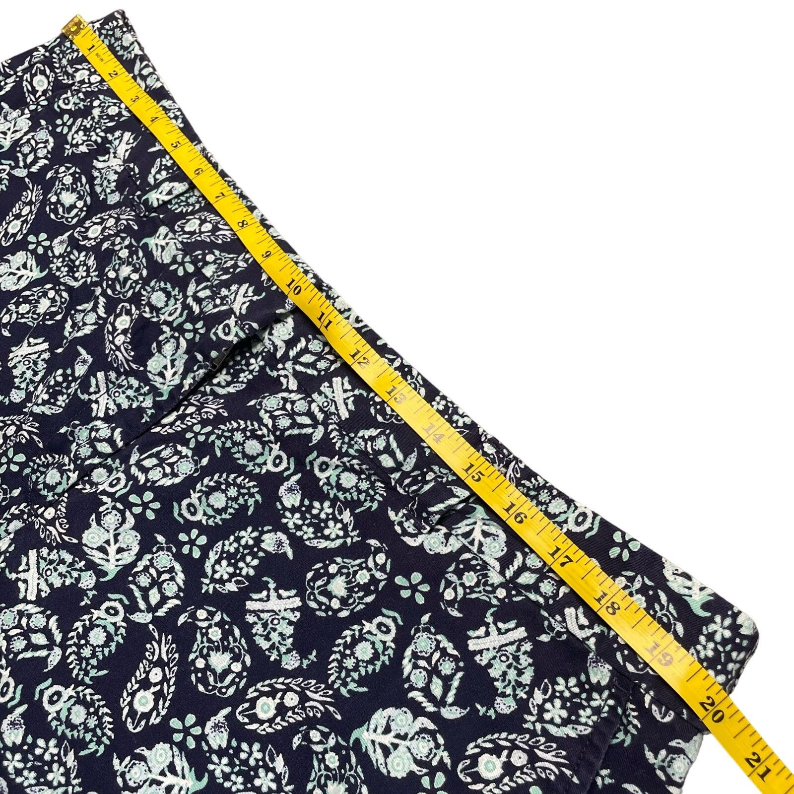Loft NWOT Loft Cotton Paisley Shorts Size 38" / US 16 / IT 52 - 10 Thumbnail
