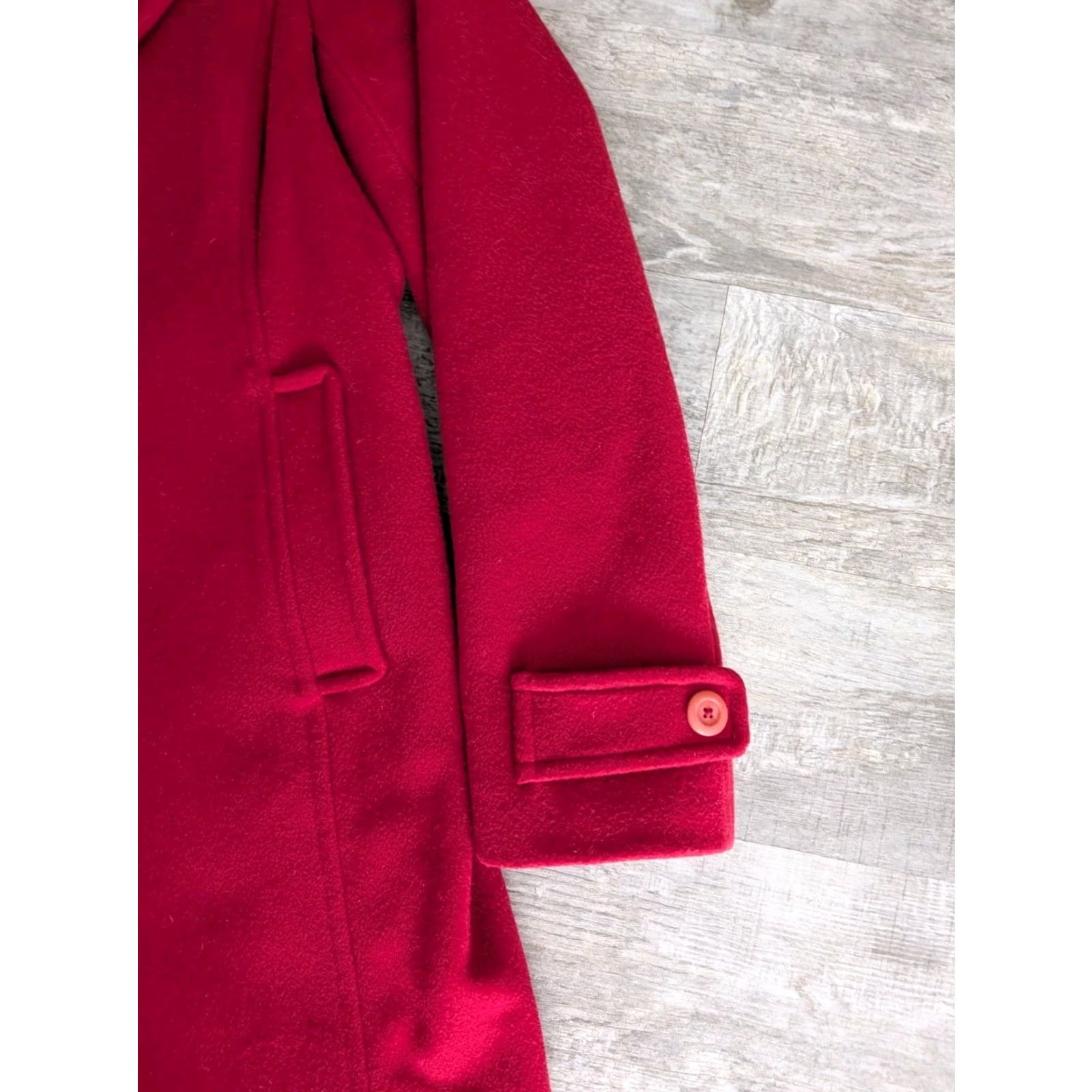 Vintage L.L.Bean Coat Womens 6 Regular Red Lambswool Thinsulate Lined Button Winter Coat Size M / US 6-8 / IT 42-44 - 4 Thumbnail