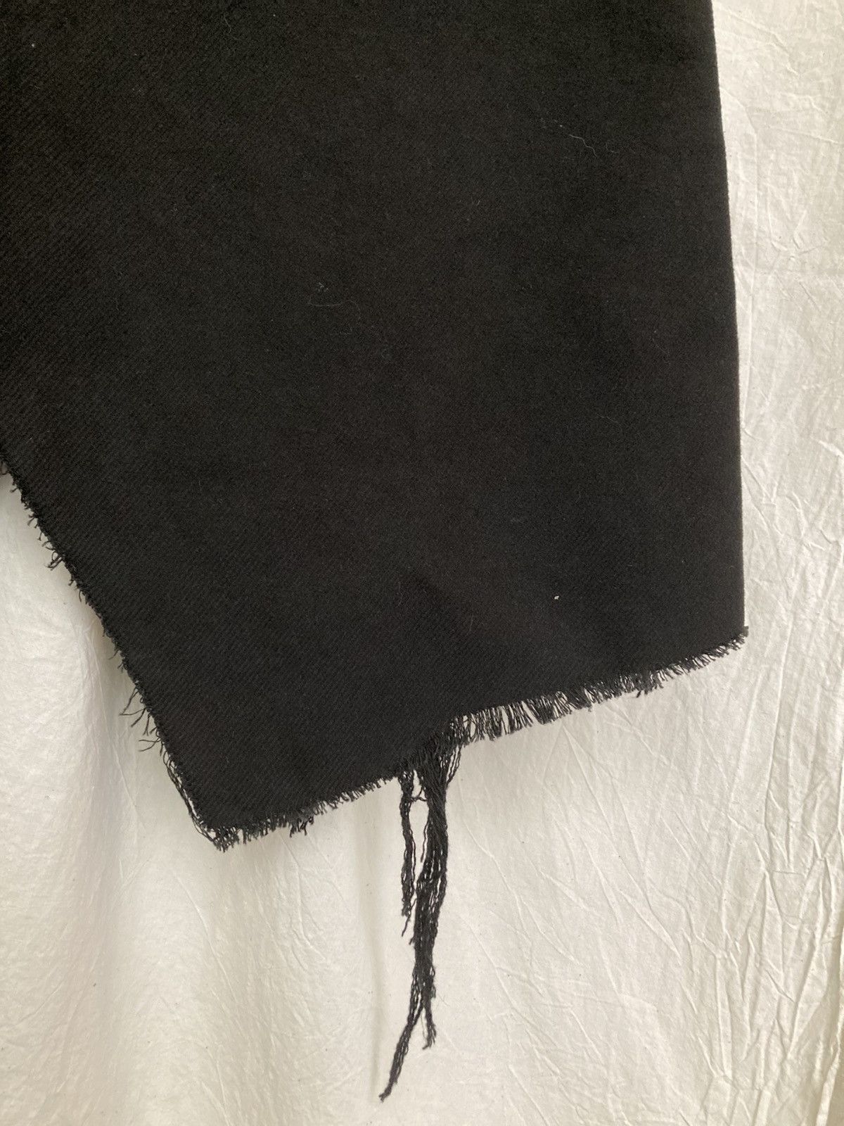 Rick Owens NEVER WORN/ Rick Owens slivered denim skirt in black Size US 31 - 10 Thumbnail