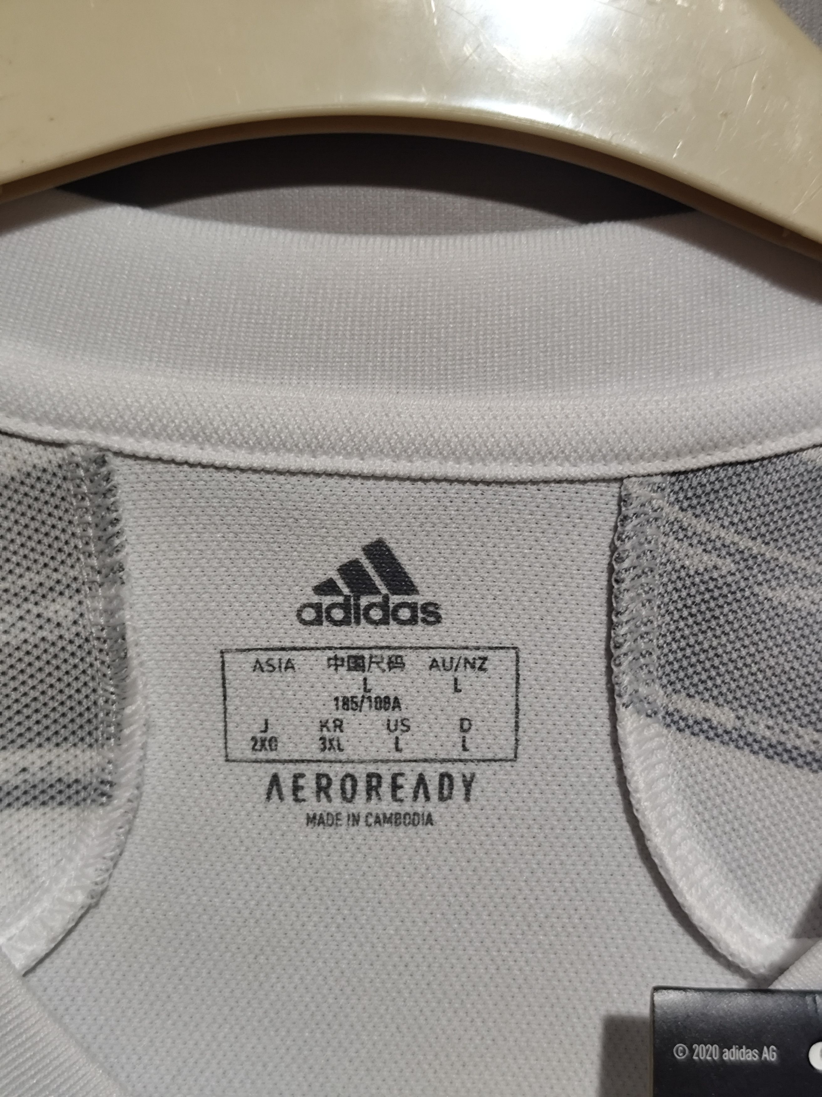 Adidas Adidas x Juventus #7 Cristiano Ronaldo 2020/2021 Home Jersey Size US L / EU 52-54 / 3 - 12 Thumbnail