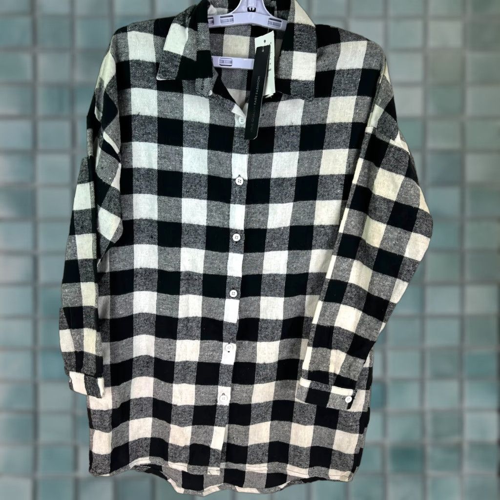 Vintage VINTAGE? No — Zanzea Women Plaid Button-Up Shirt L Black Size L / US 10 / IT 46 - 1 Thumbnail