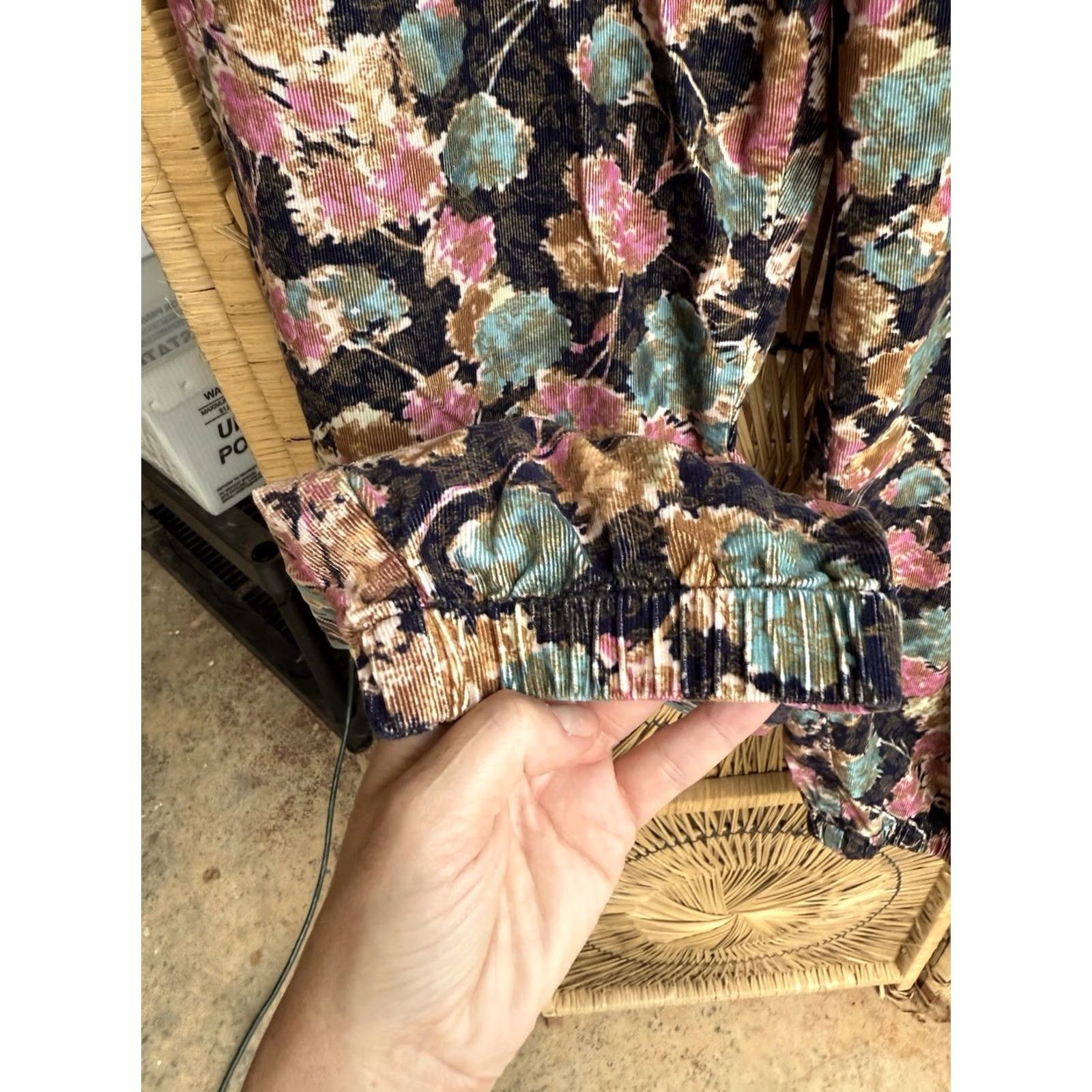 Anthropologie Anthropologie Jogger Pants Floral Corduroy Cotton S Multicolor Women EUC Size 28" / US 6 / IT 42 - 5 Thumbnail