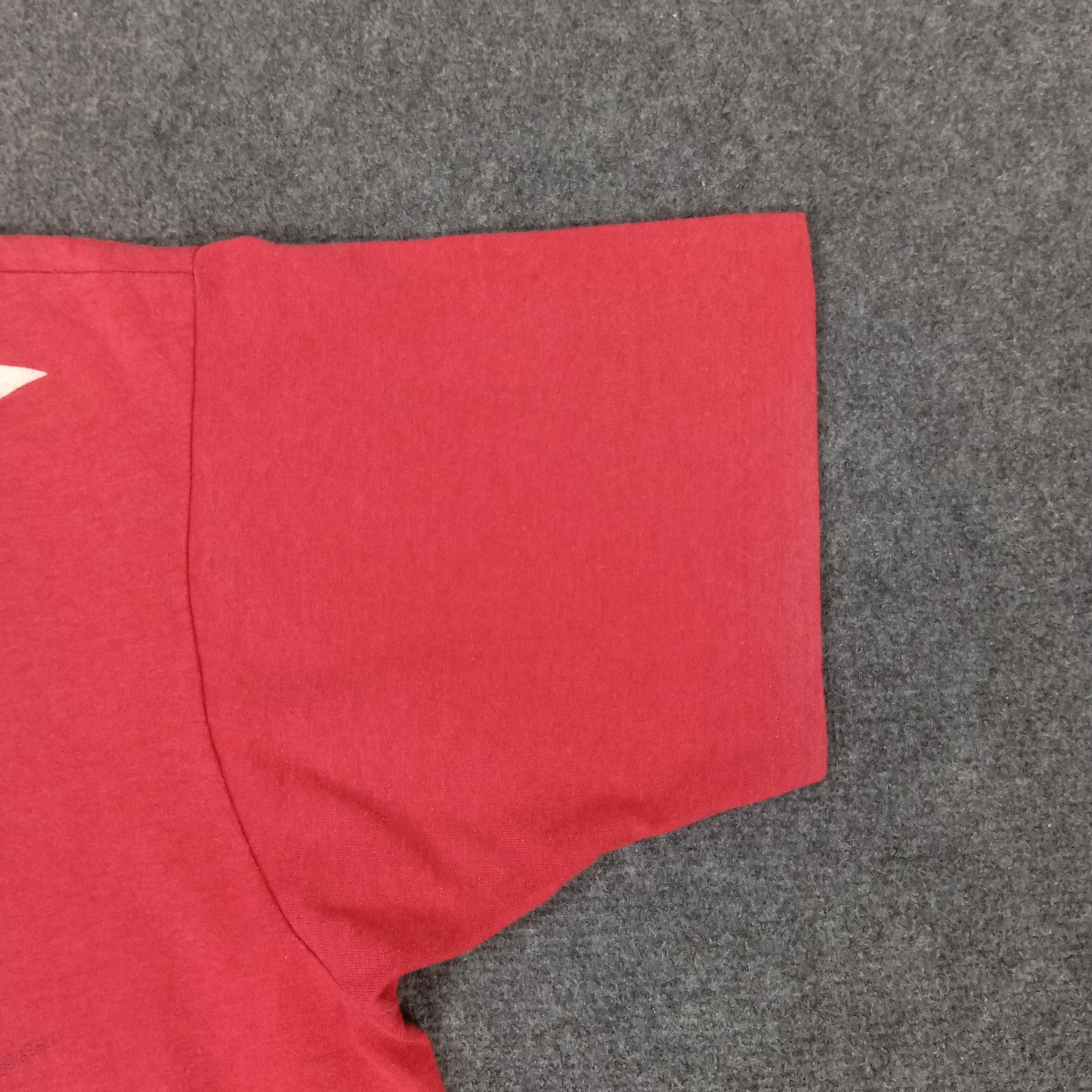Marlboro × Vintage Vintage 90's Marlboro Racing Team Ferrari F1 Tshirt Size US XL / EU 56 / 4 - 3 Thumbnail
