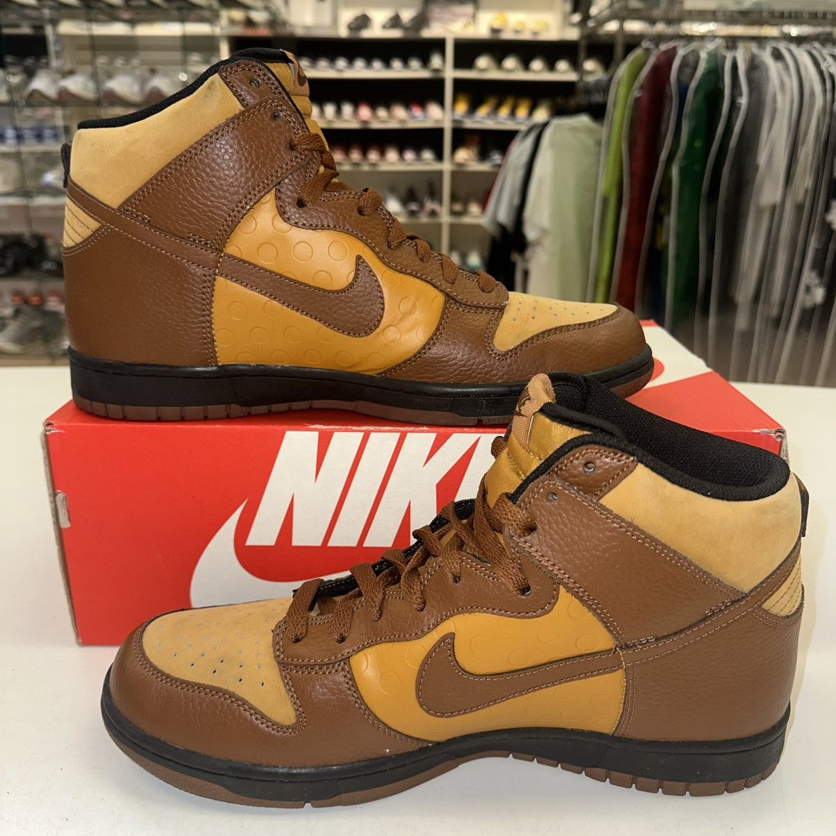Nike Size 10.5 - Nike Dunk High Bronze Pecan Leather Polka Dot Size US 10.5 / EU 43-44 - 2 Thumbnail