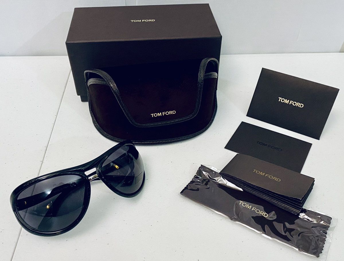 Tom Ford Tom Ford 🇮🇹 Cameron Black/Grey Speck Oversized Sunglasses NEW Size ONE SIZE - 1 Thumbnail