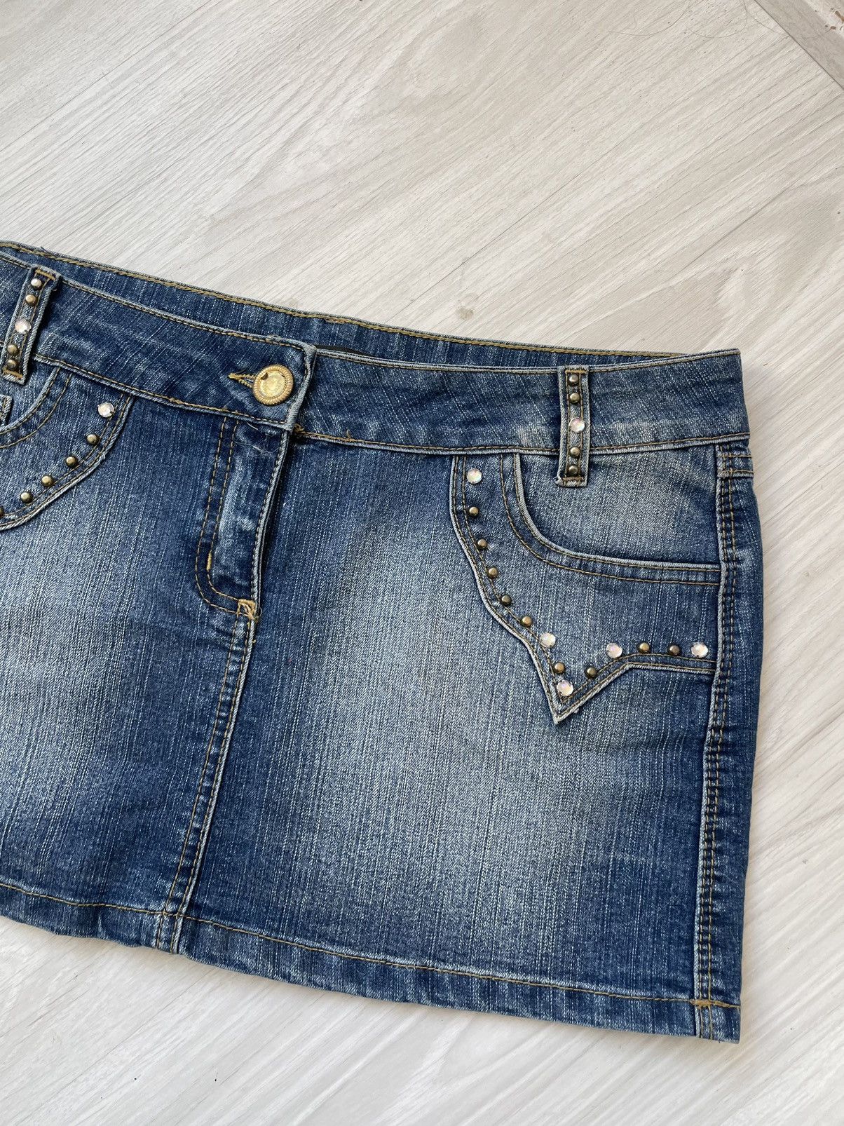 Roberto Cavalli Roberto Cavalli skirt Size 27" / US 4 / IT 40 - 7 Thumbnail