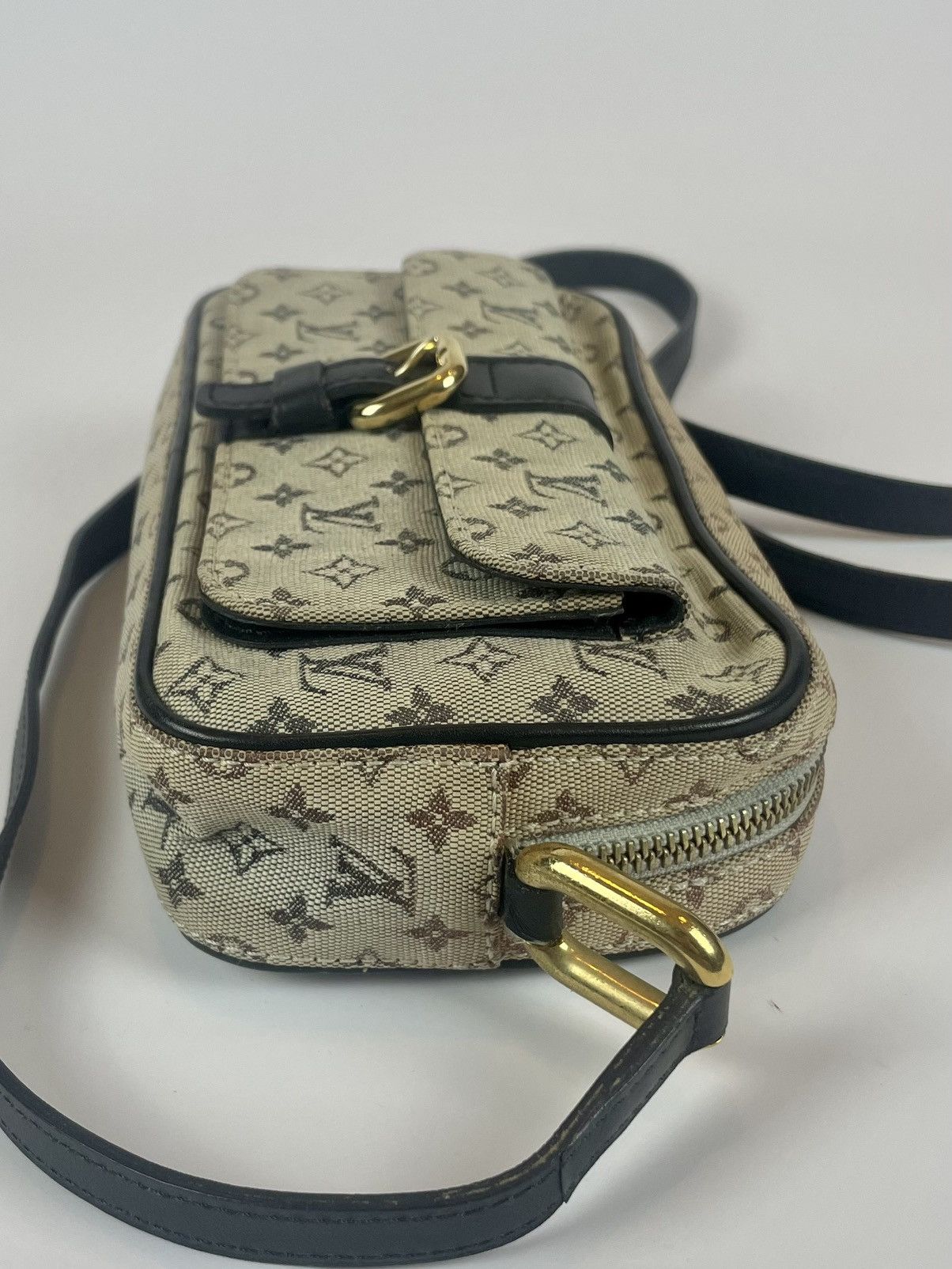 Louis Vuitton Louis Vuitton Lucille Size ONE SIZE - 4 Thumbnail