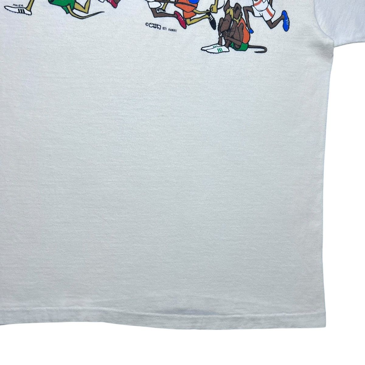 Other Vtg 1971 Rat Race Smoking Weed Crazy Shirts Hawaii T-Shirt Size US L / EU 52-54 / 3 - 14 Thumbnail