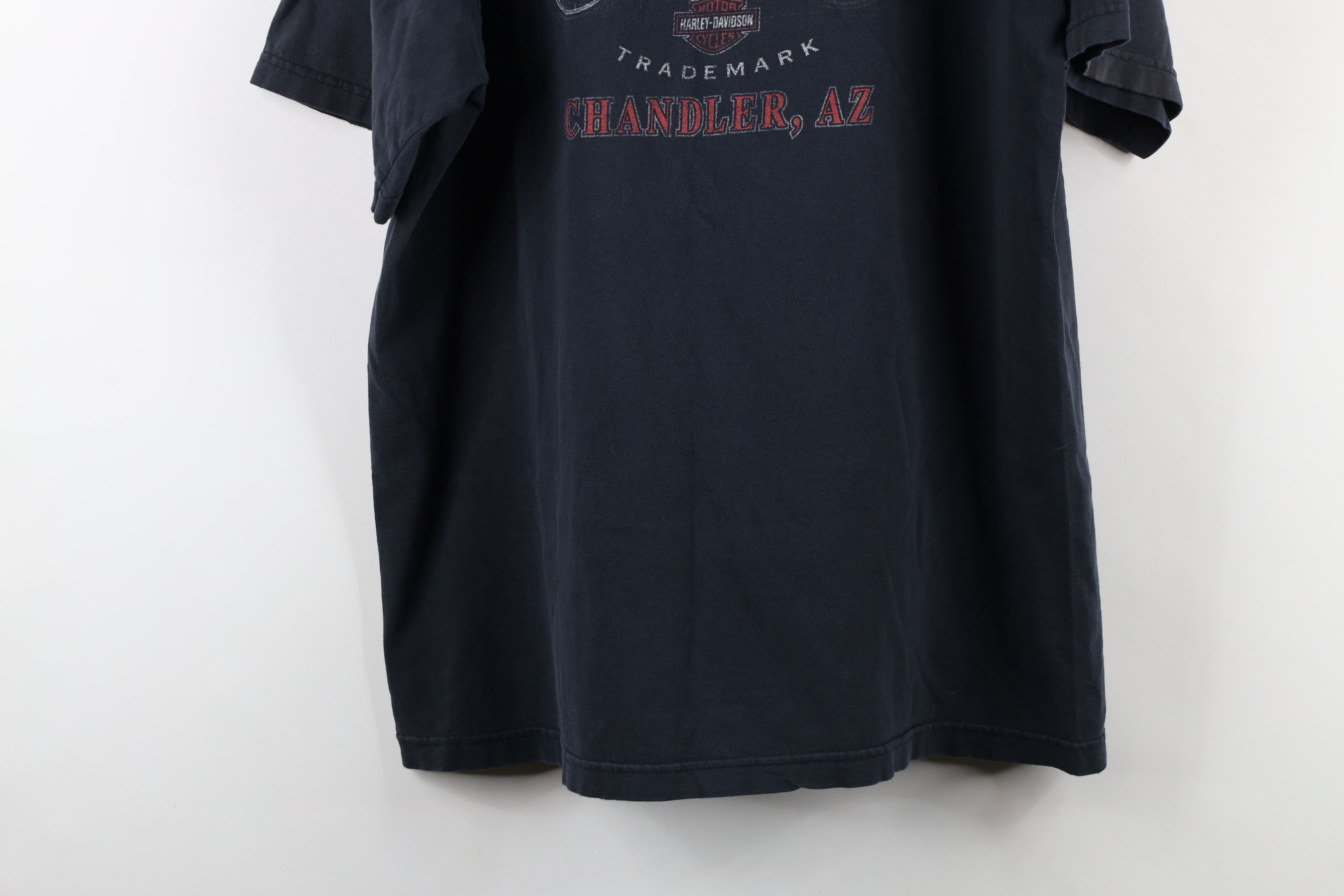 Harley Davidson × Vintage Vintage Y2K 2004 Harley Davidson Tribal Fire Flames T-Shirt Size US XL / EU 56 / 4 - 16 Thumbnail