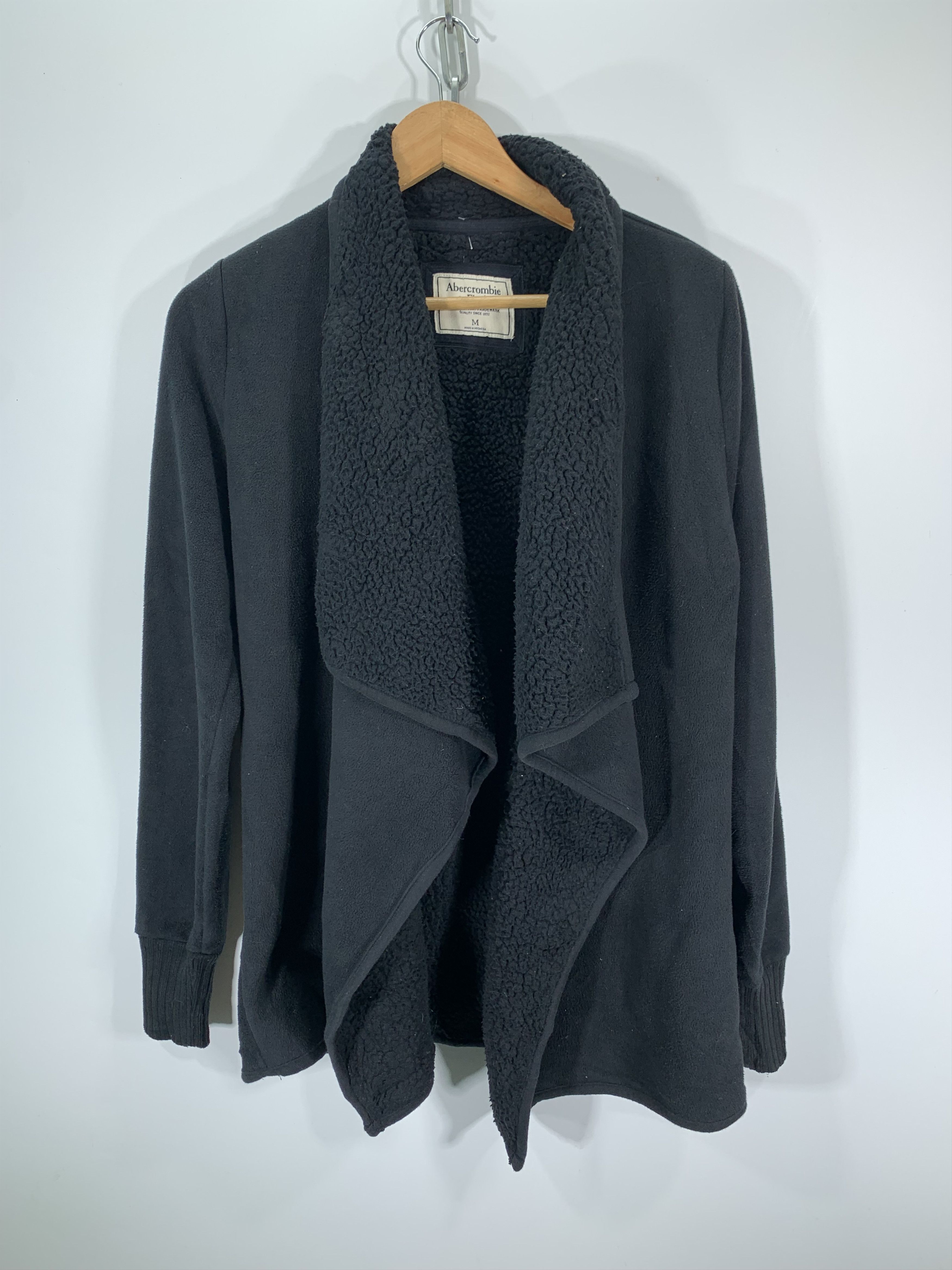 image of Abercrombie Fitch x Cardigan Cloaks Capes Cardigan Sweater in Black, Women's (Size Medium)