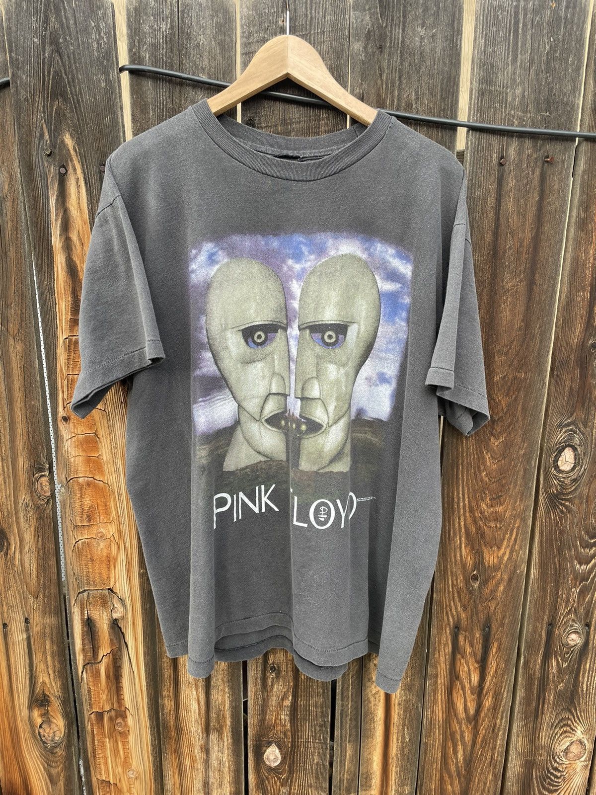 Image of Vintage 1994 Pink Floyd Band Tee in Black, Men's (Size XL)