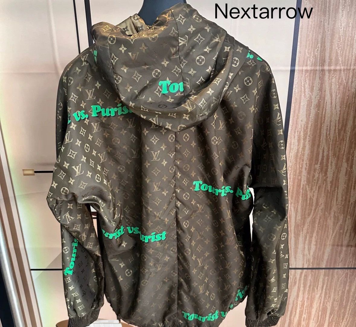 Louis Vuitton Louis Vuitton printed vintage bullet screen assault suit Size US S / EU 44-46 / 1 - 2 Thumbnail