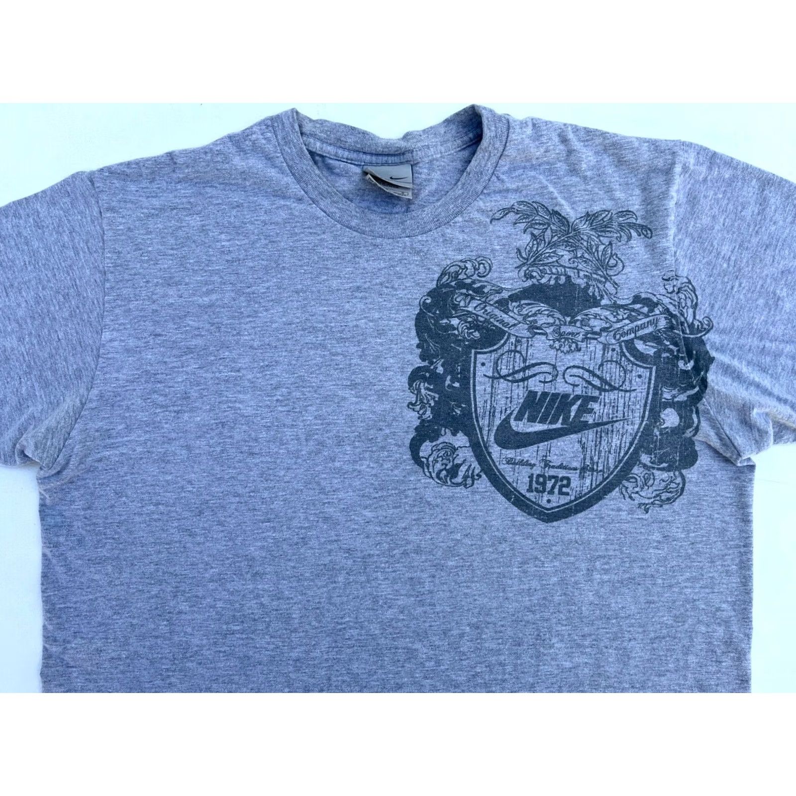 Nike VINTAGE Nike Men's T-Shirt L Gray Graphic Y2K Sports 90s Logo Cotton Blend Short Sleeve Crew Neck Men Size US L / EU 52-54 / 3 - 4 Thumbnail