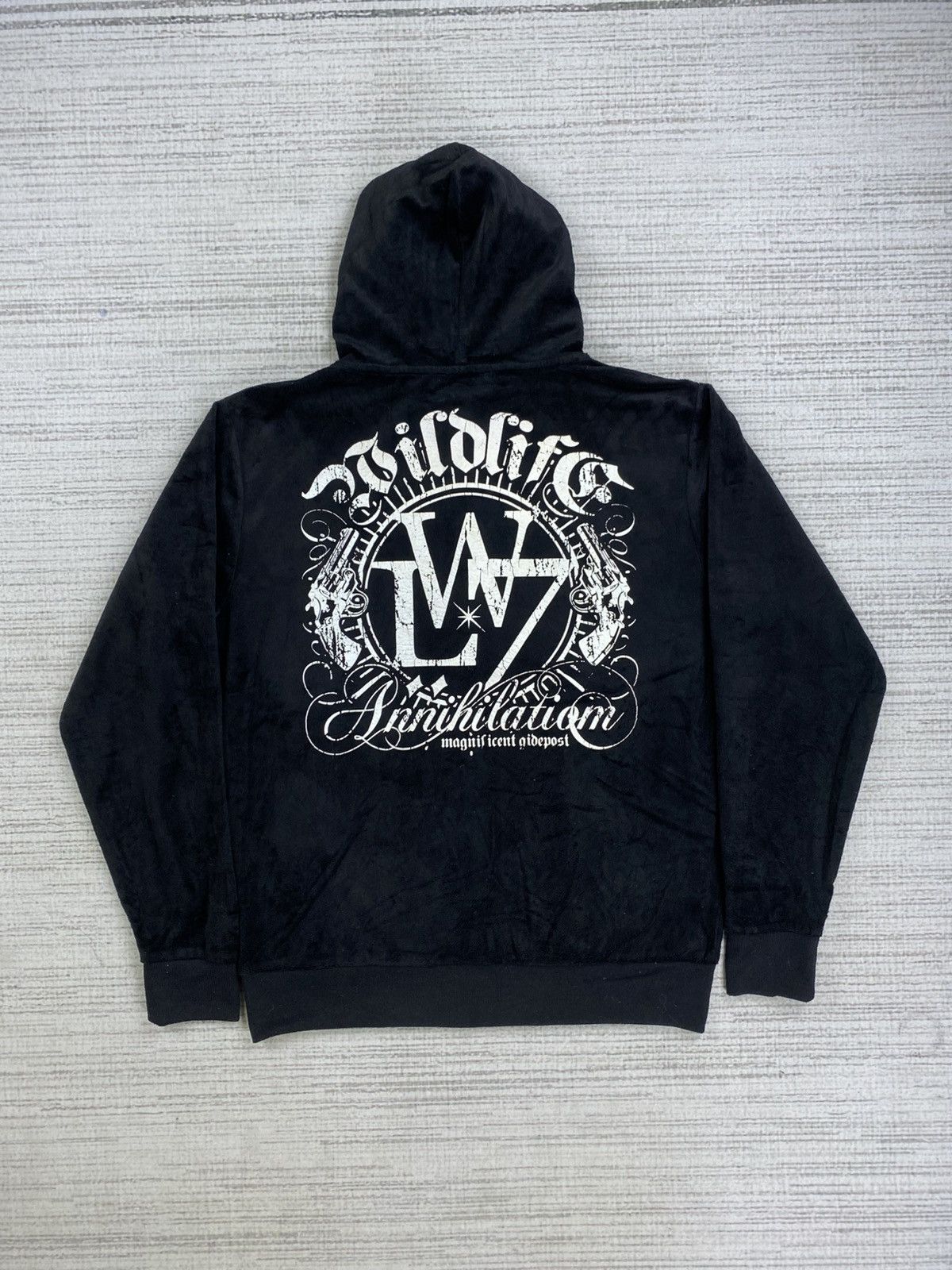 Japanese Brand × Vintage Vintage Wild Life Cross Logo Like Chrome Hearts Velvet Hoodi Size US M / EU 48-50 / 2 - 2 Thumbnail