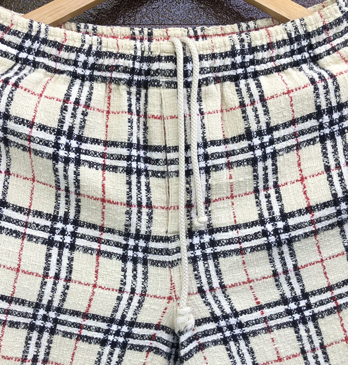 Burberry Burberry Blue Label Checked Cotton Shorts Pants Size US 30 / EU 46 - 2 Thumbnail
