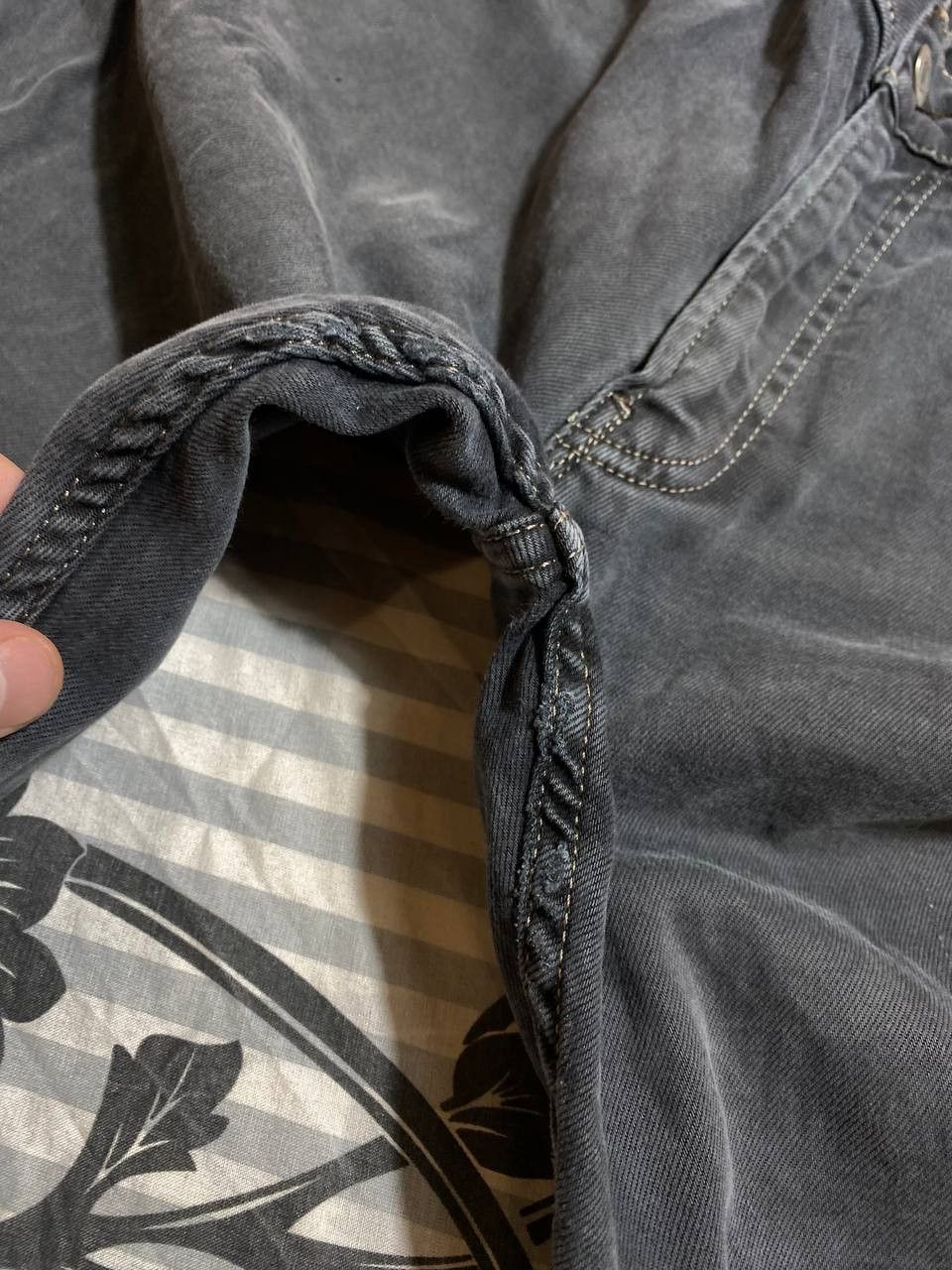 Levi's × Vintage Vintage Levis 506 Black Jeans Levi's Faded Denim Size US 32 / EU 48 - 10 Thumbnail