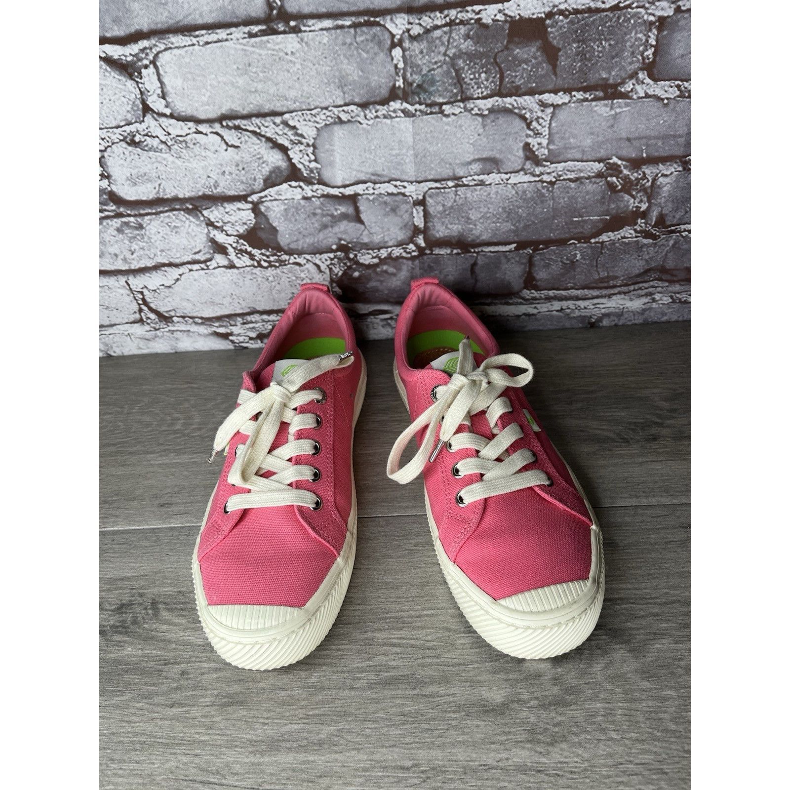 Frescobol Carioca Cariuma OCA Pink Lemonade Canvas Sneakers Shoes Women Sz 9M Size US 9 / EU 42 - 9 Thumbnail
