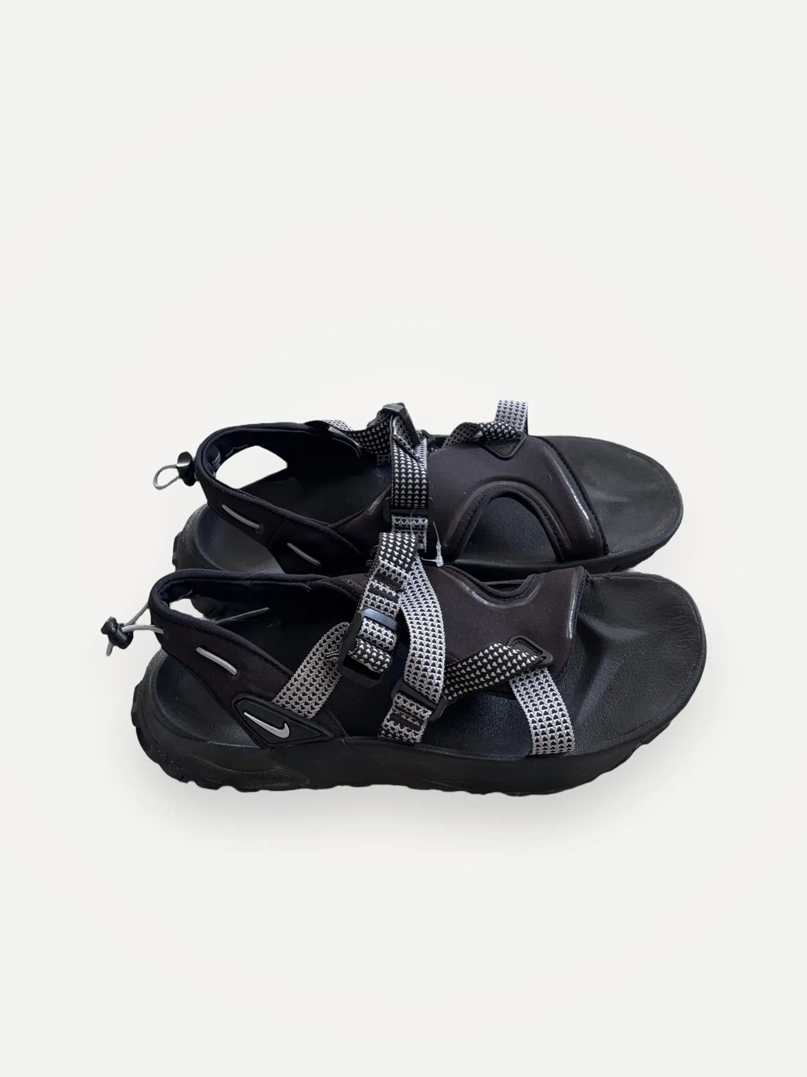 Nike Nike Sandals Size US 10 / IT 40 - 1 Thumbnail