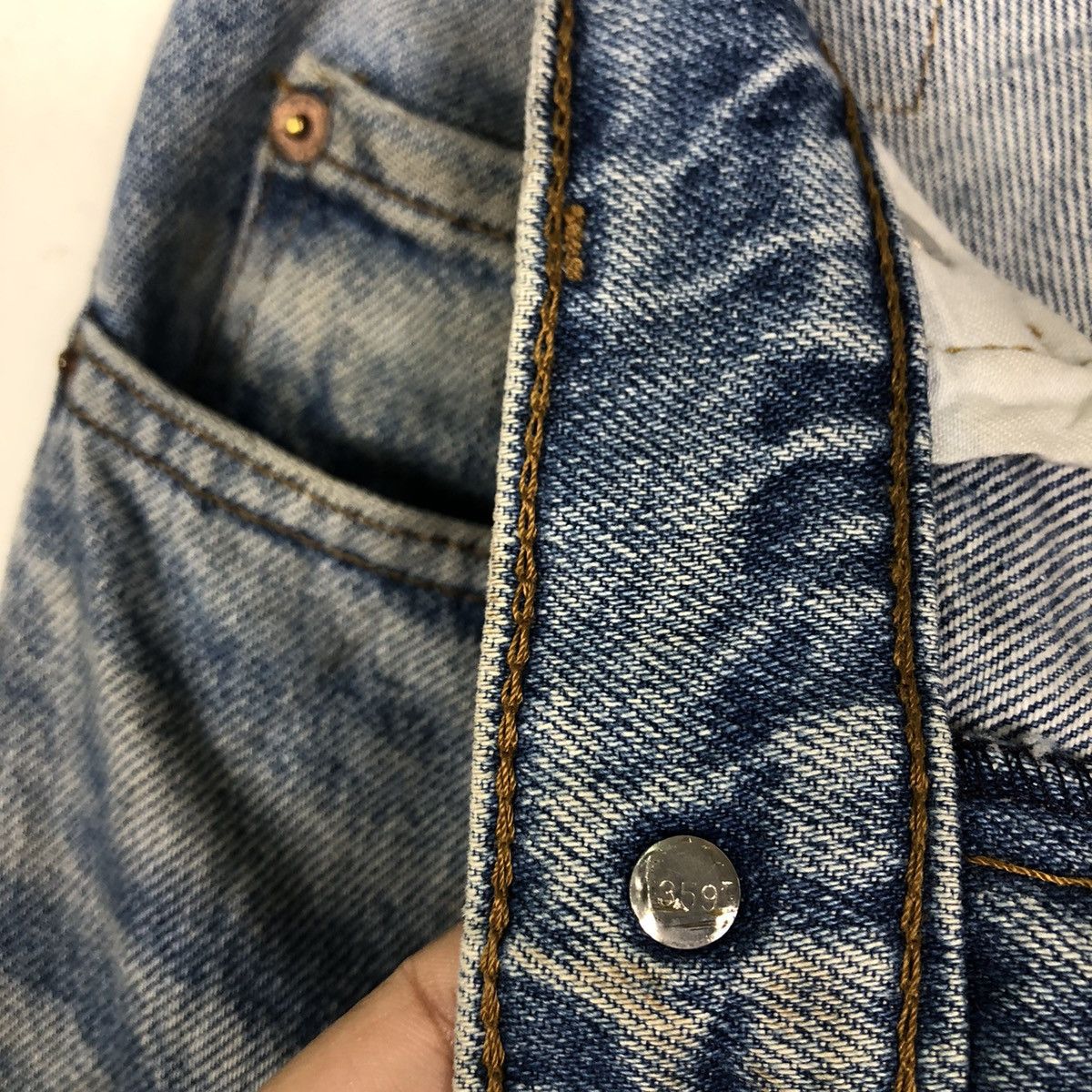 Levi's 🔥90’s Vintage Selvedges Distressed Jeans Levi’s Made in USA Size US 30 / EU 46 - 15 Thumbnail