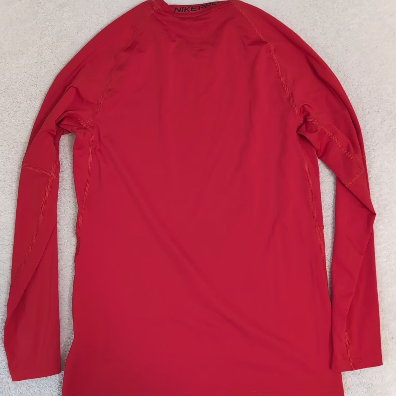 Nike NEW Nike Dri-Fit UV Shirt Black Center Swoosh Long Sleeve Mens Sm Red FB7926-657 Size US S / EU 44-46 / 1 - 8 Thumbnail