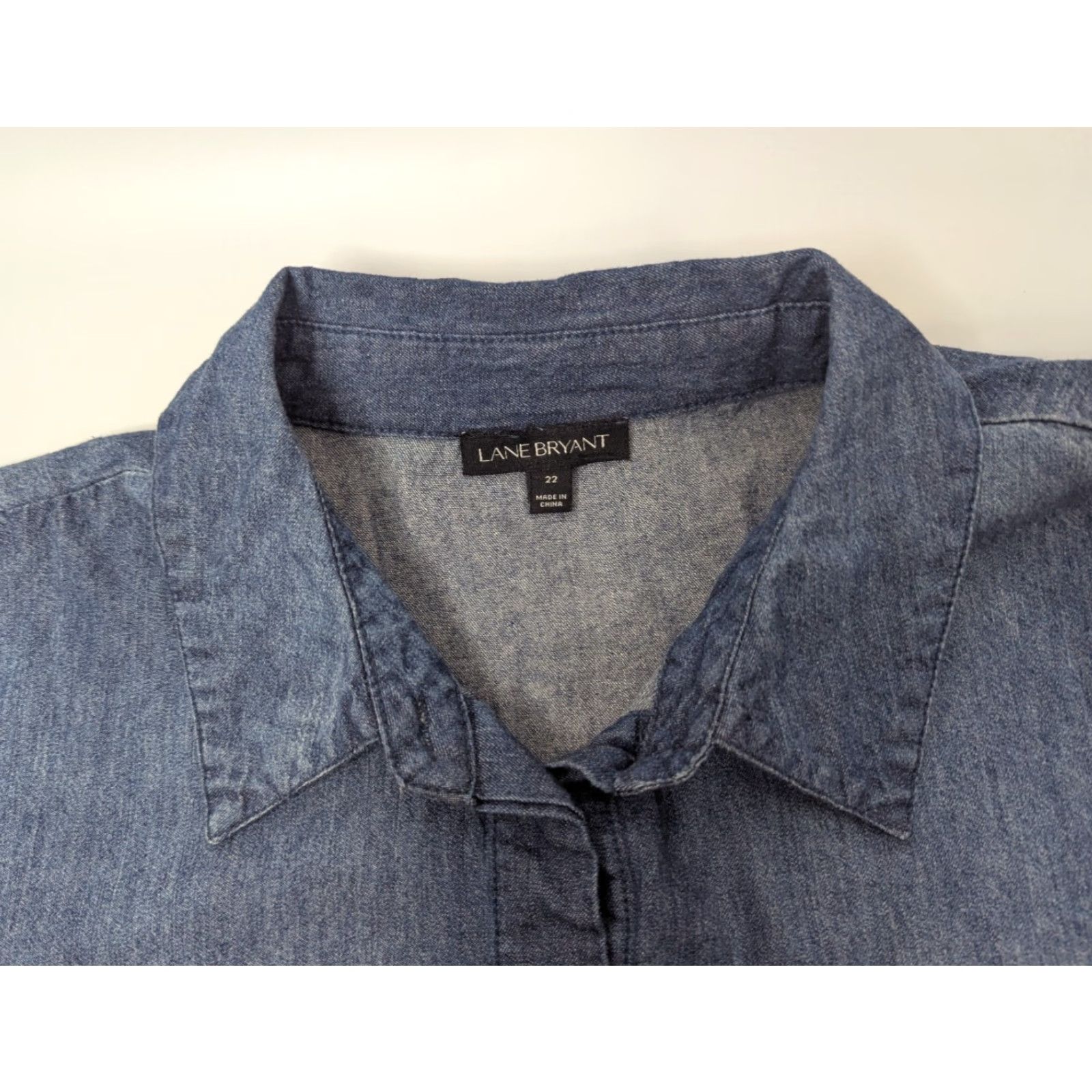 Vintage Lane Bryant Shirt Womens Plus Size 22 Chambray Button-Up Long Bell Sleeve Frayed Blue 22 Mens Ladies? Size 3XL / US 20-22 - 7 Thumbnail