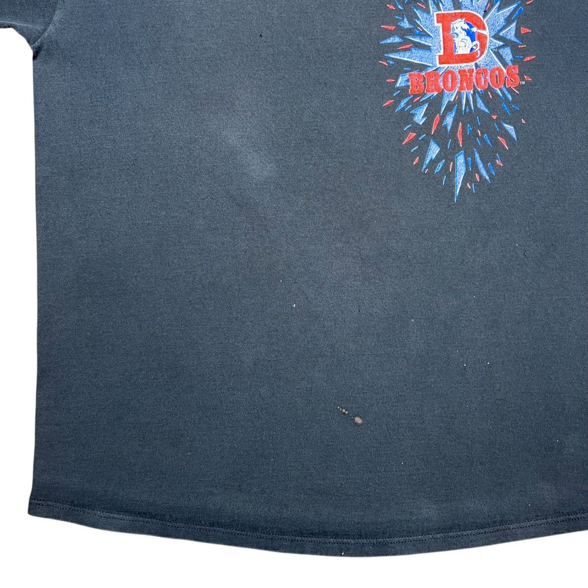 NFL × Vintage 90s NFL Denver Broncos Shattered Glass Mendez Sportswear Tee Size US XL / EU 56 / 4 - 11 Thumbnail