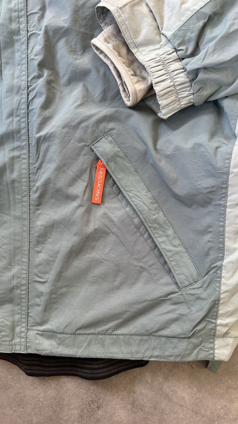 Sessions VIBTAGE SESSIONS SNOWBOARD RIDGE SERIES GORPCORE WINDBREAKER Size US L / EU 52-54 / 3 - 3 Thumbnail
