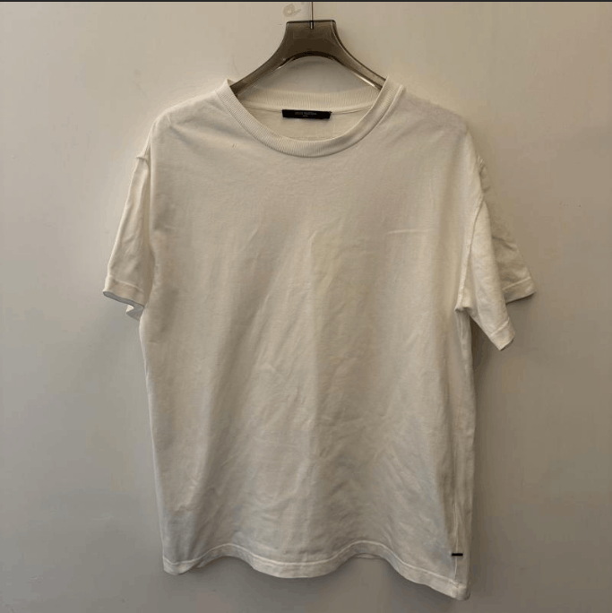 Louis Vuitton Louis Vuitton Short-sleeve T-shirt Size US M / EU 48-50 / 2 - 4 Thumbnail