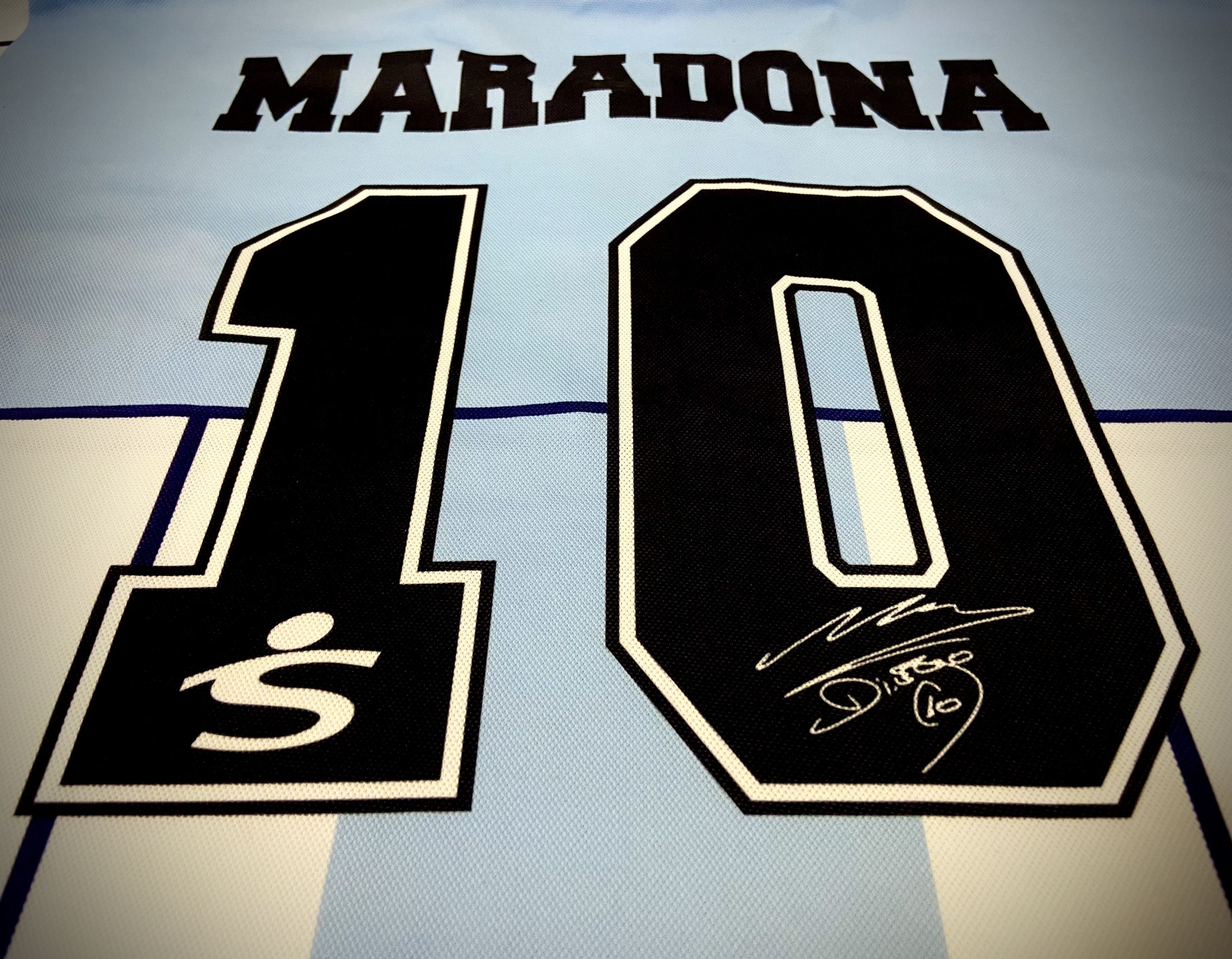 Fila "Diego Maradona Tribute Jersey by Fila - Number 10 Design Size US S / EU 44-46 / 1 - 10 Thumbnail