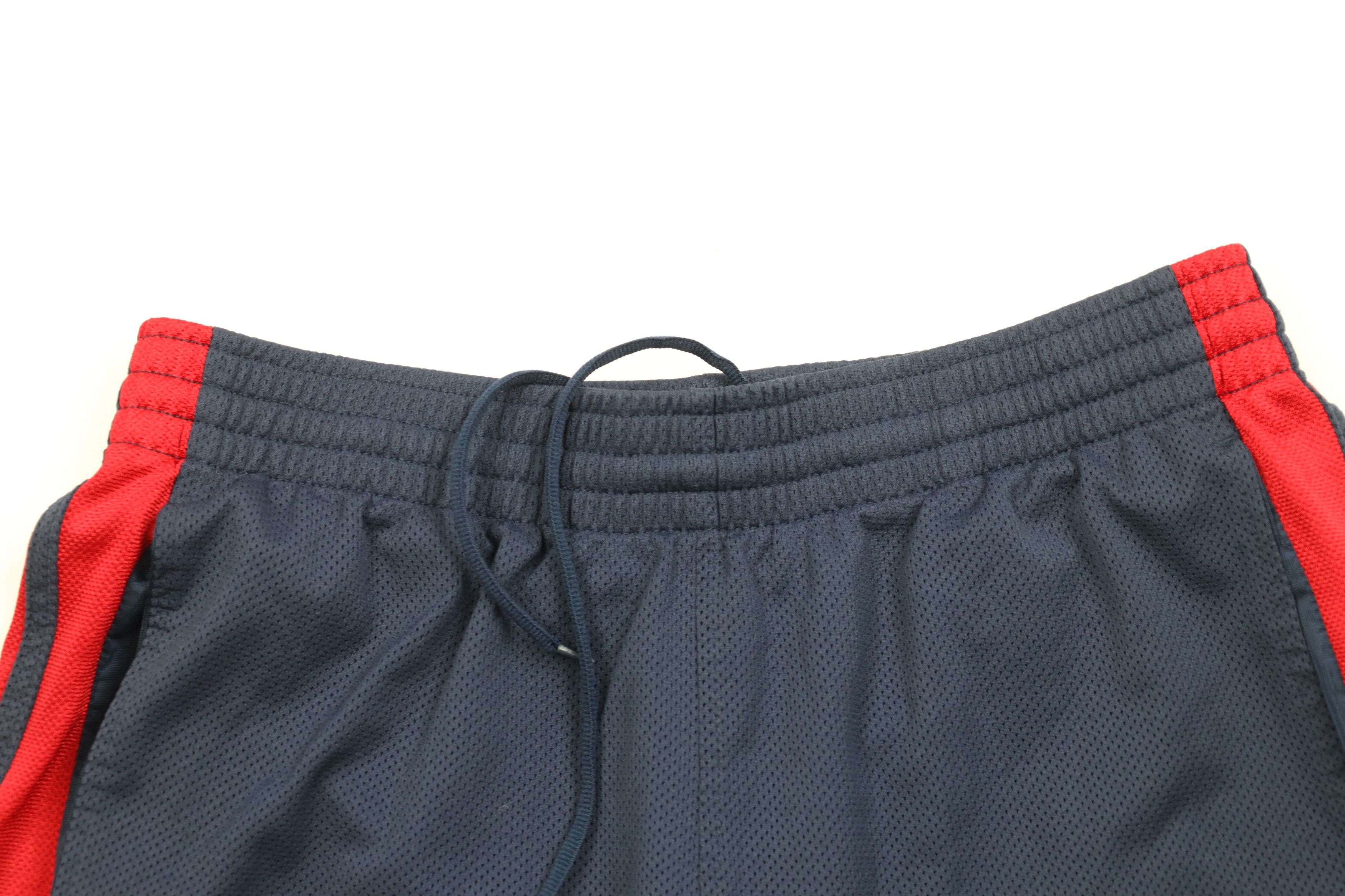 Nike Vintage Nike Basketball Scott Mini Swoosh Gym Shorts Blue Size US 34 / EU 50 - 2 Thumbnail