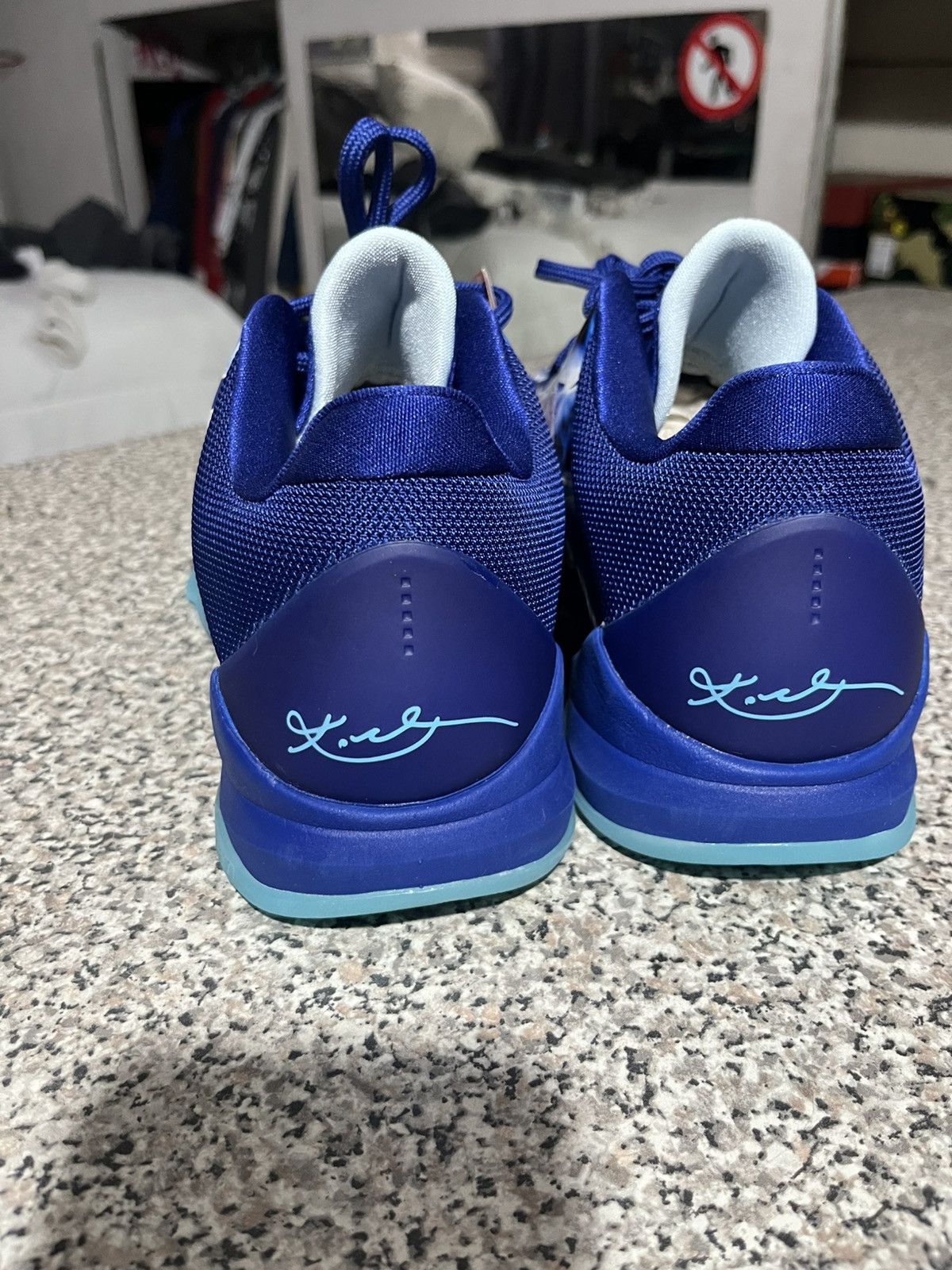 Nike Kobe V protro X-Ray Size US 10 / EU 43 - 9 Thumbnail