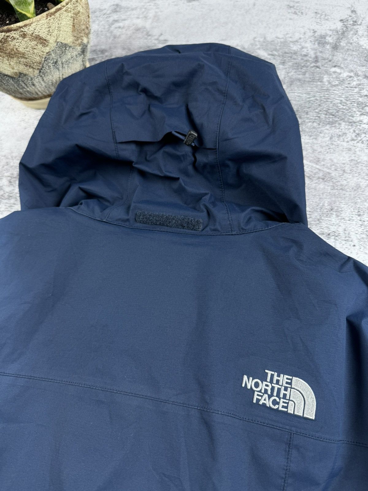 The North Face The North Face HyVent TNF Blue Light Jacket Winderbreaker Size US M / EU 48-50 / 2 - 14 Thumbnail
