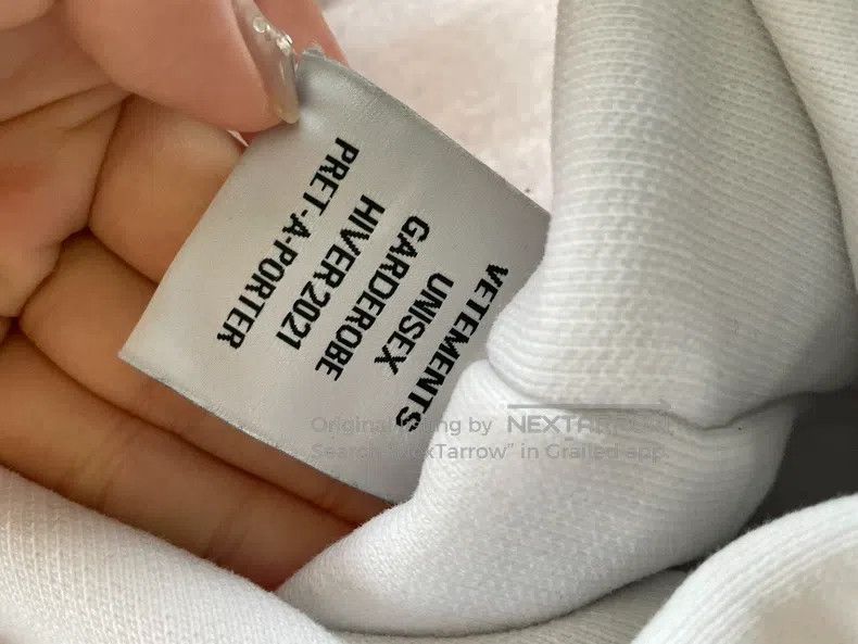 Vetements Vetements White Sweatshirt Size US S / EU 44-46 / 1 - 5 Thumbnail