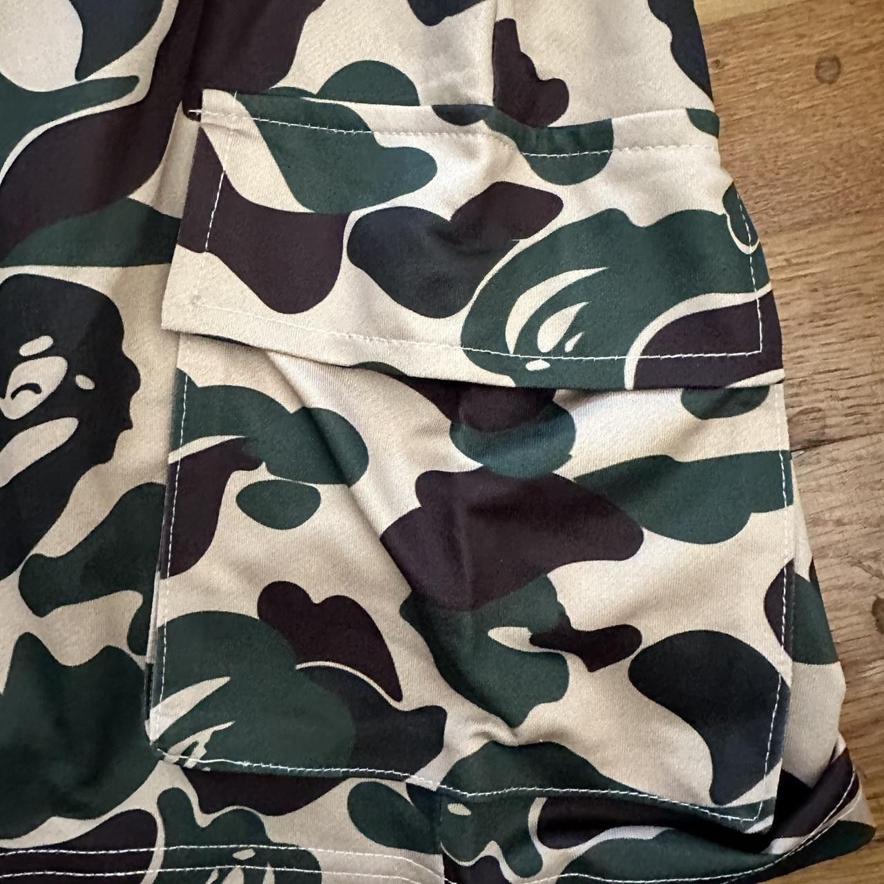 Other Camouflage Cargo Shorts Size US 30 / EU 46 - 2 Thumbnail