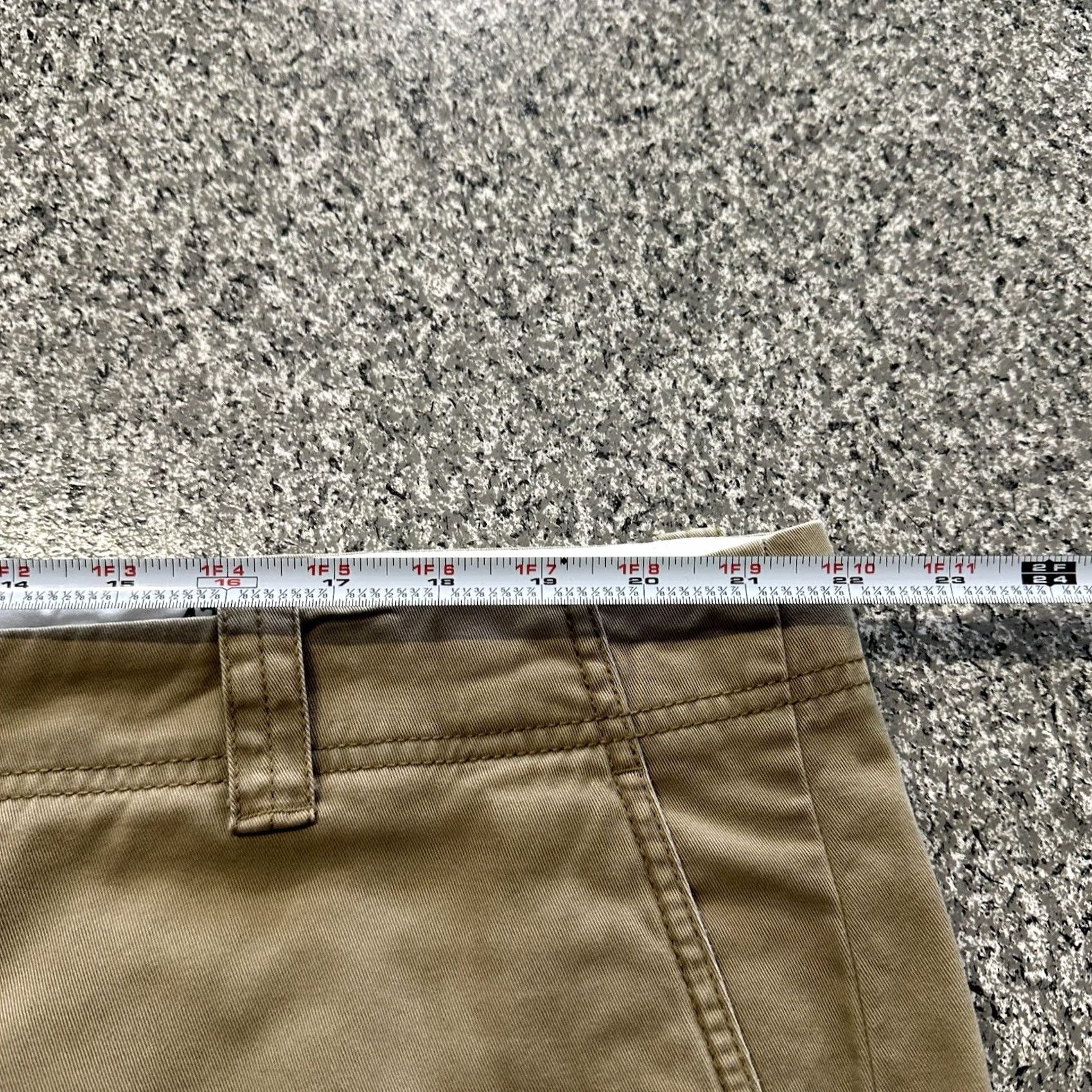 Roundtree & Yorke Roundtree & Yorke Cargo Shorts Mens 42 Beige Flat Front 10” Cotton Roundtree & Yorke Cargo Shorts Mens 42 Beige Flat Front 10” Cotton Size US 42 / EU 58 - 6 Thumbnail