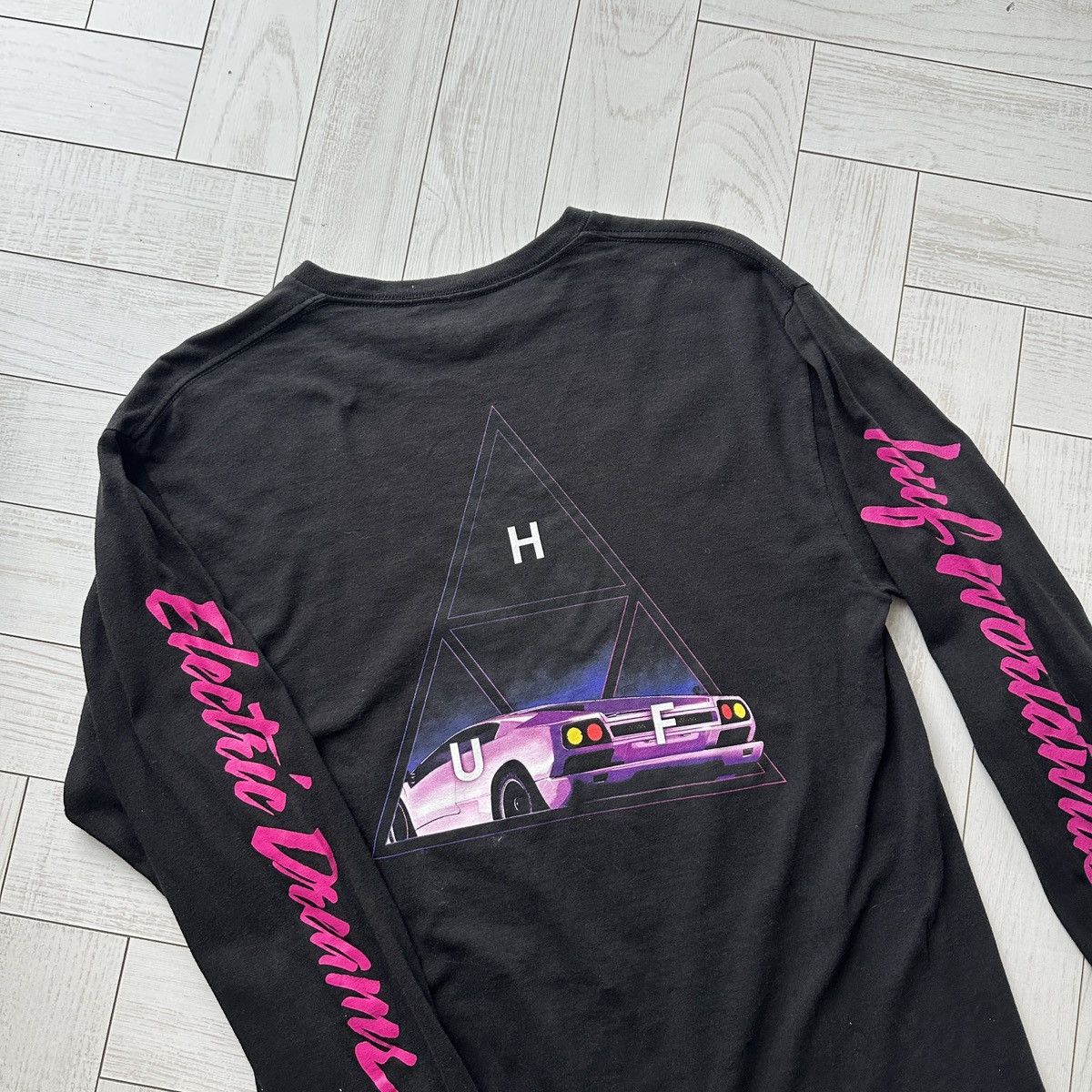 Huf Huf Lamborghini Electric Dreams neon rare longsleev tee y2k Size US M / EU 48-50 / 2 - 4 Thumbnail