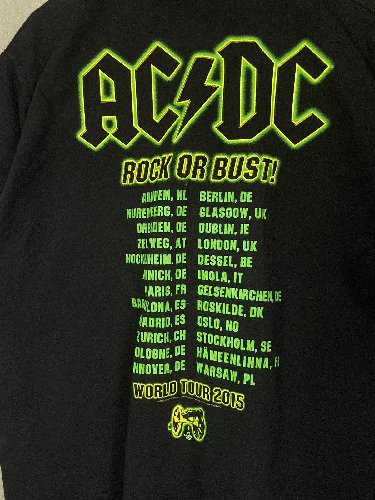 Band Tees AC/DC Rock Or Bust 2015 Vintage Tour Tee Hypebeast Y2k Size US L / EU 52-54 / 3 - 7 Thumbnail