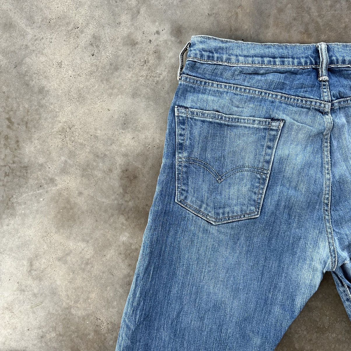 Levi's Vintage Levi’s 513 Faded Jean Distressed Sick Denim Pant W34 Size US 34 / EU 50 - 12 Thumbnail
