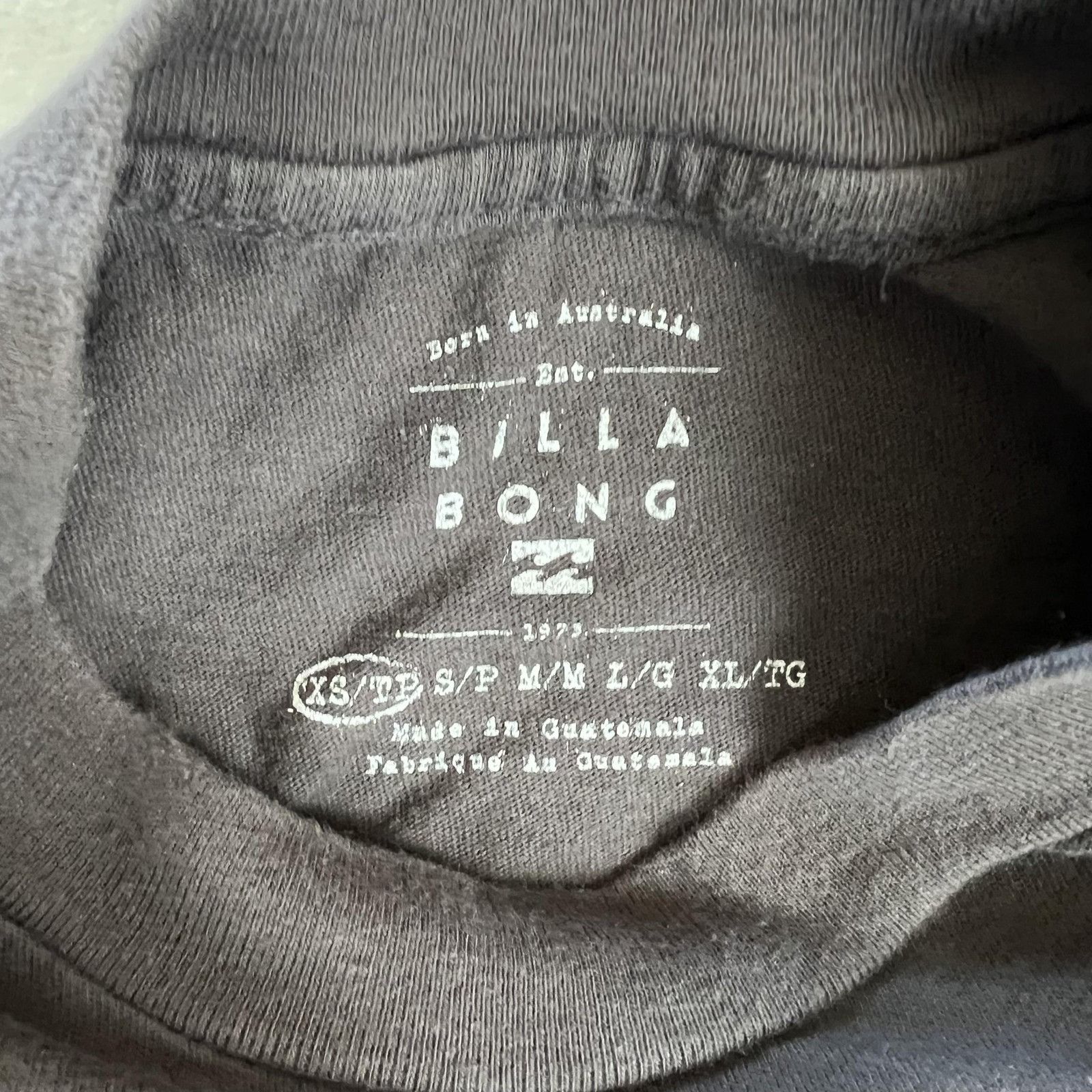 Billabong Billabong Shirt Womens XS Black Cropped Long Sleeve Graphic Size XS / US 0-2 / IT 36-38 - 5 Thumbnail