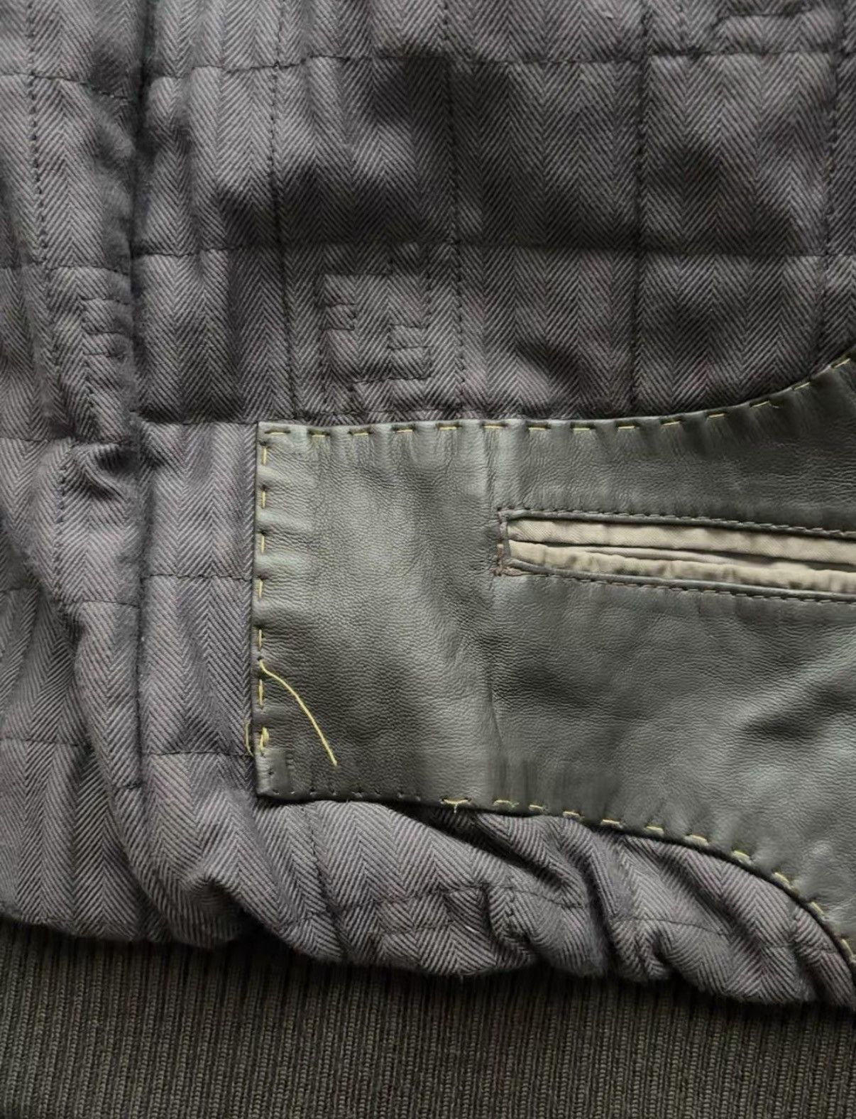 Fendi Fendi Leather Jacket J2 Size US S / EU 44-46 / 1 - 9 Thumbnail
