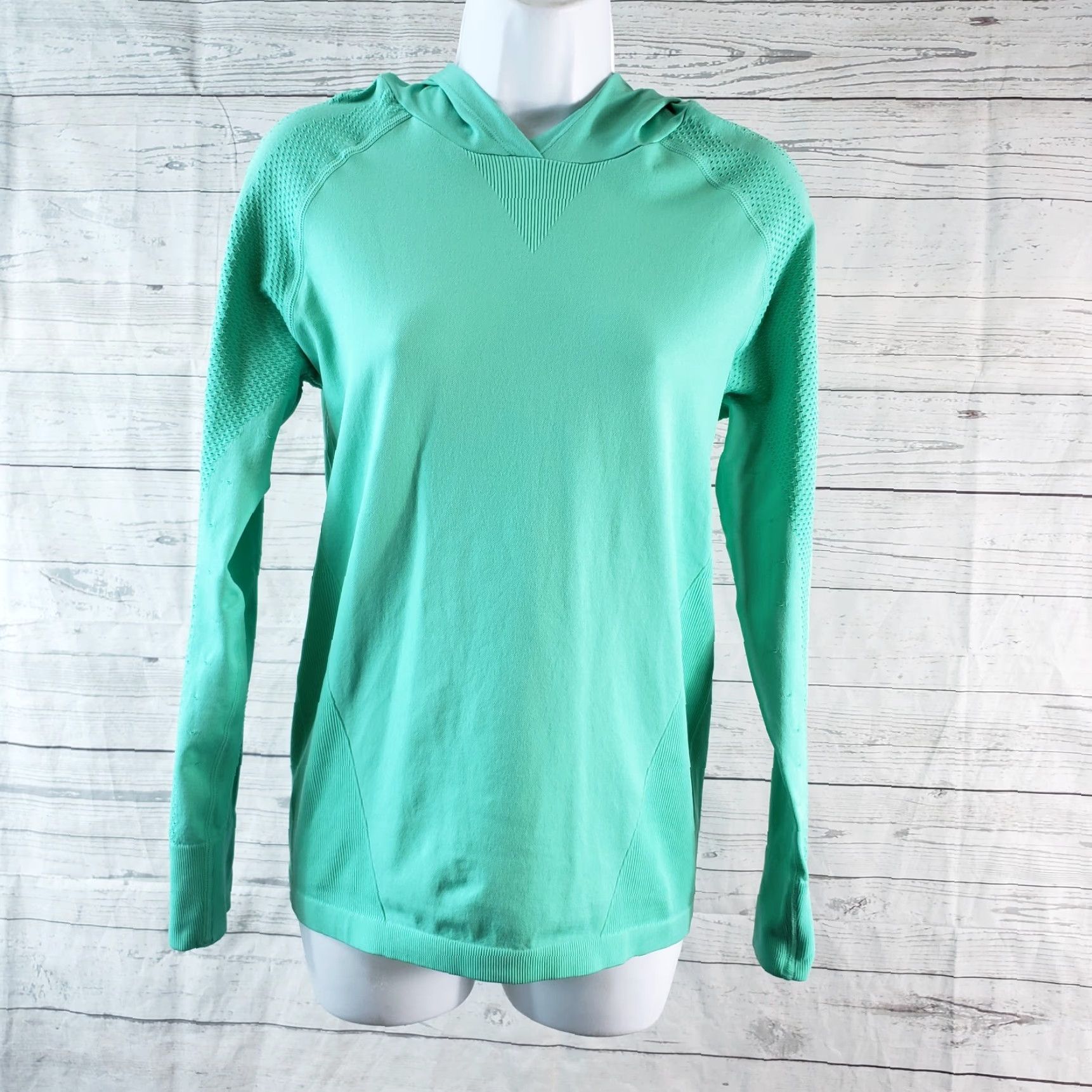Vintage Zyia Hoodie Womens Perforated Sz M Green Mint Long Sleeve Pullover Activewear Size M / US 6-8 / IT 42-44 - 2 Thumbnail