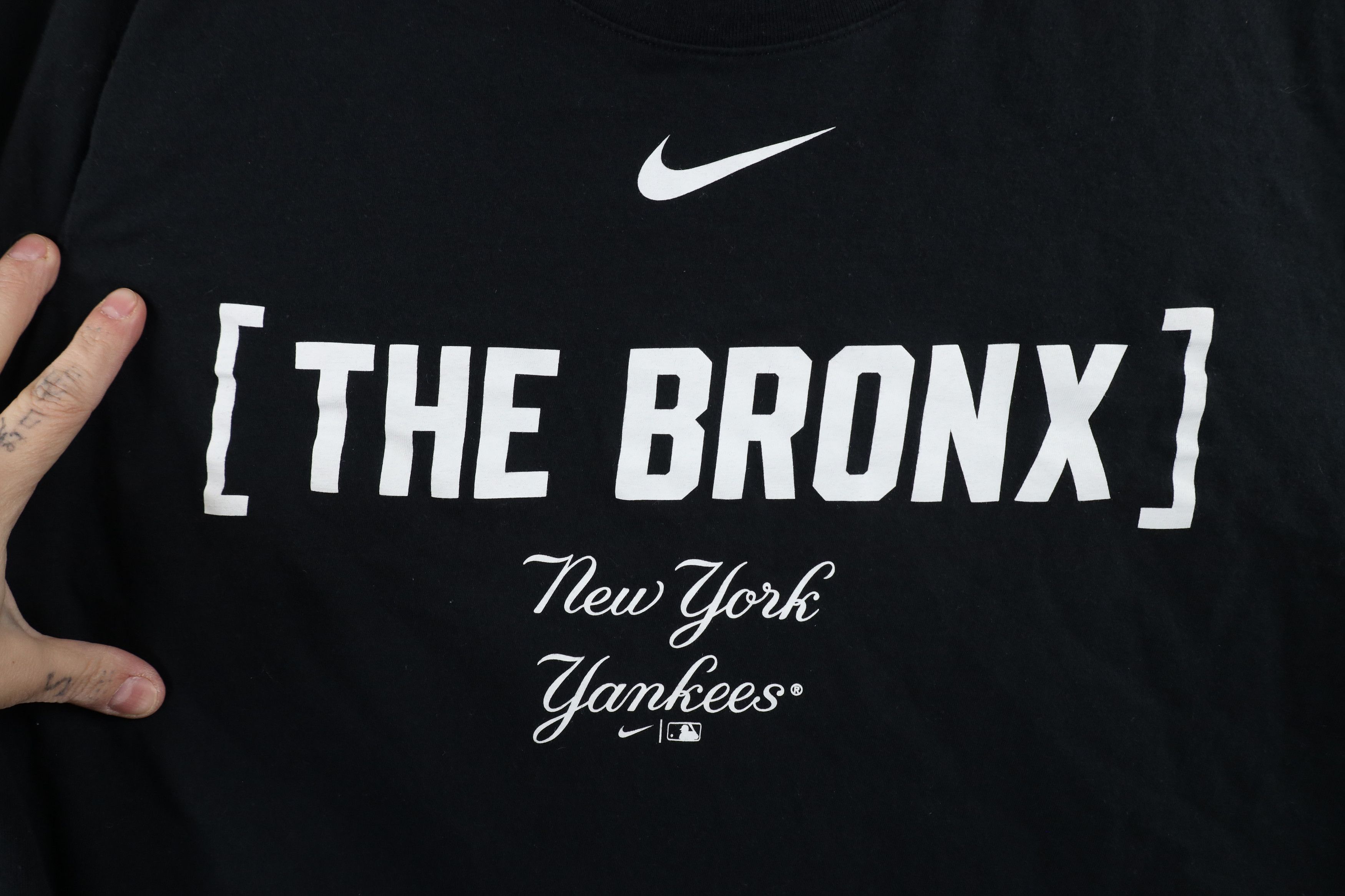 Nike × Vintage Nike Scott Center Swoosh New York Yankees Baseball T-Shirt Size US L / EU 52-54 / 3 - 4 Thumbnail