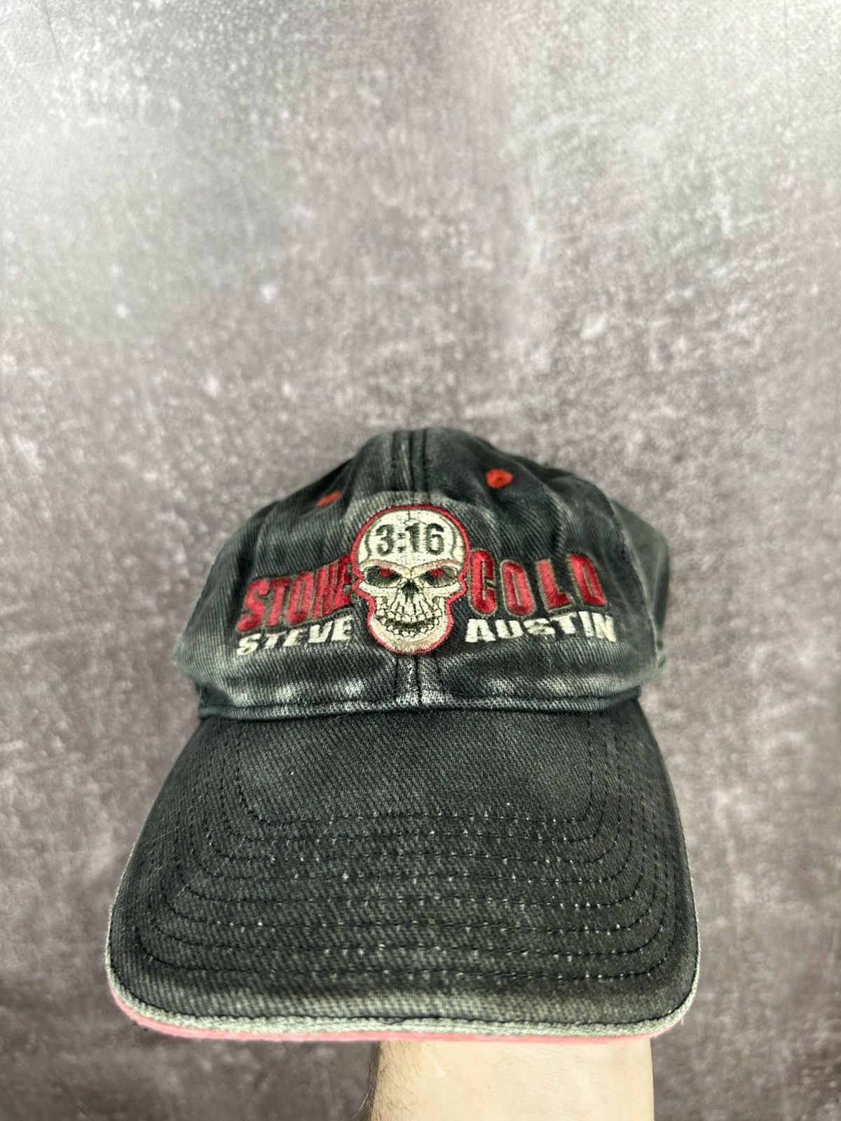 Vintage VINTAGE STONE COLD WWF CAP Size ONE SIZE - 1 Thumbnail