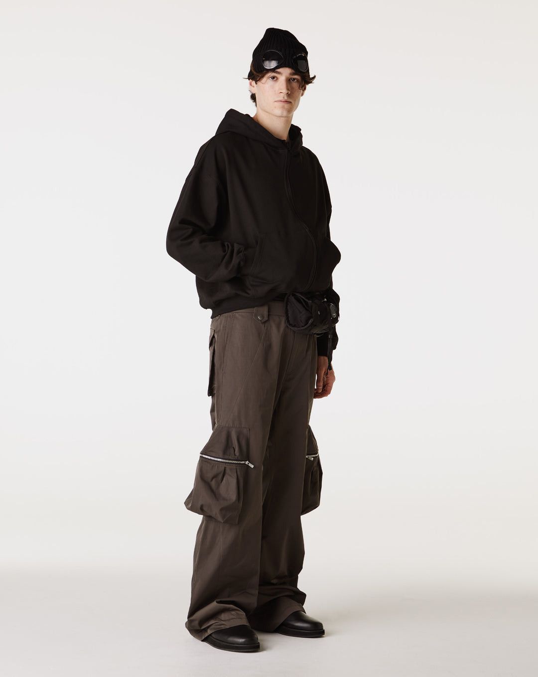 FFFPOSTALSERVICE $740 FFFPOSTALSERVICE Flare Cargo V4 Pants Size US 30 / EU 46 - 4 Thumbnail