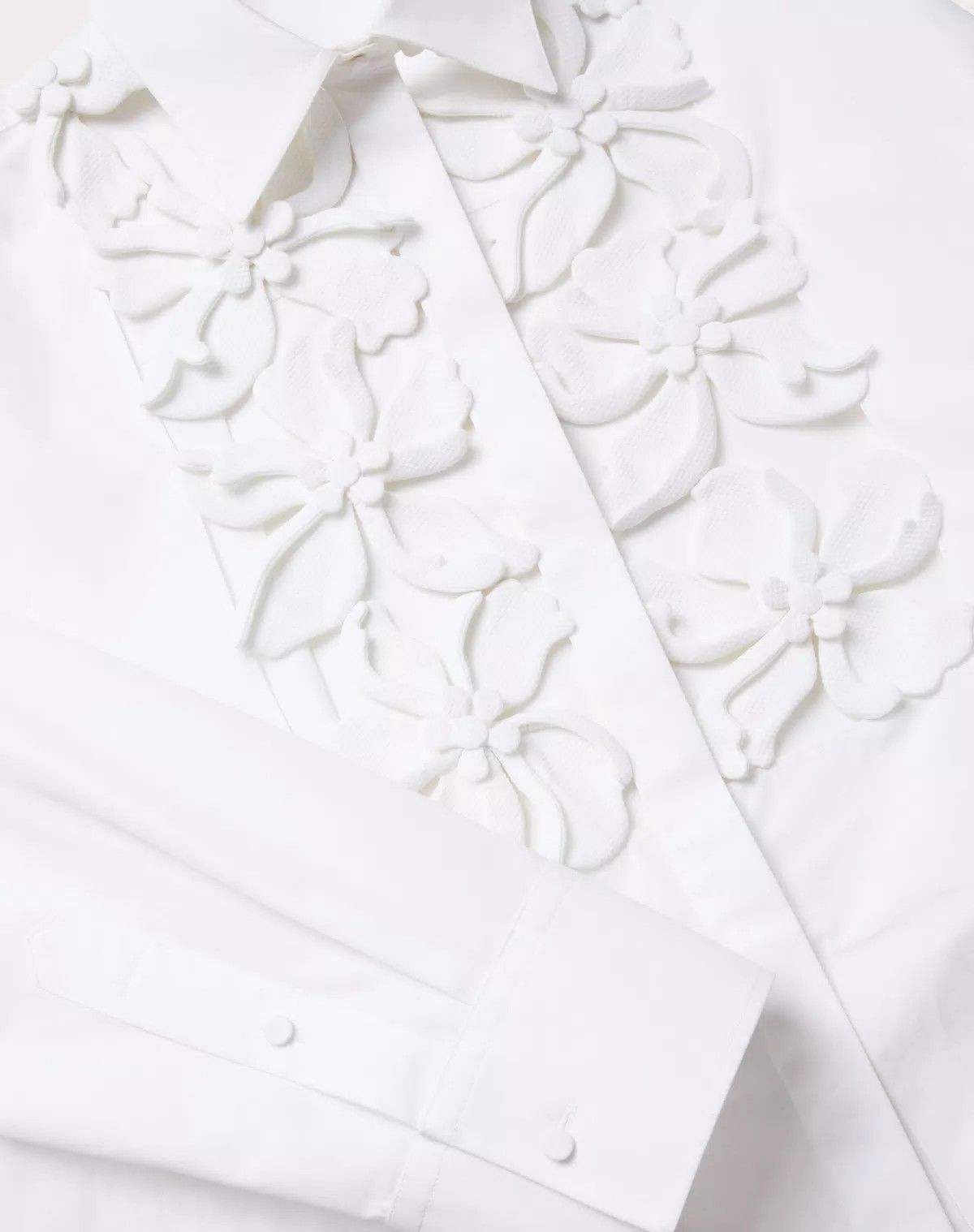 Valentino o1s1wg110625 Embroidered Compact Popeline Shirt in White Size L / US 10 / IT 46 - 7 Thumbnail