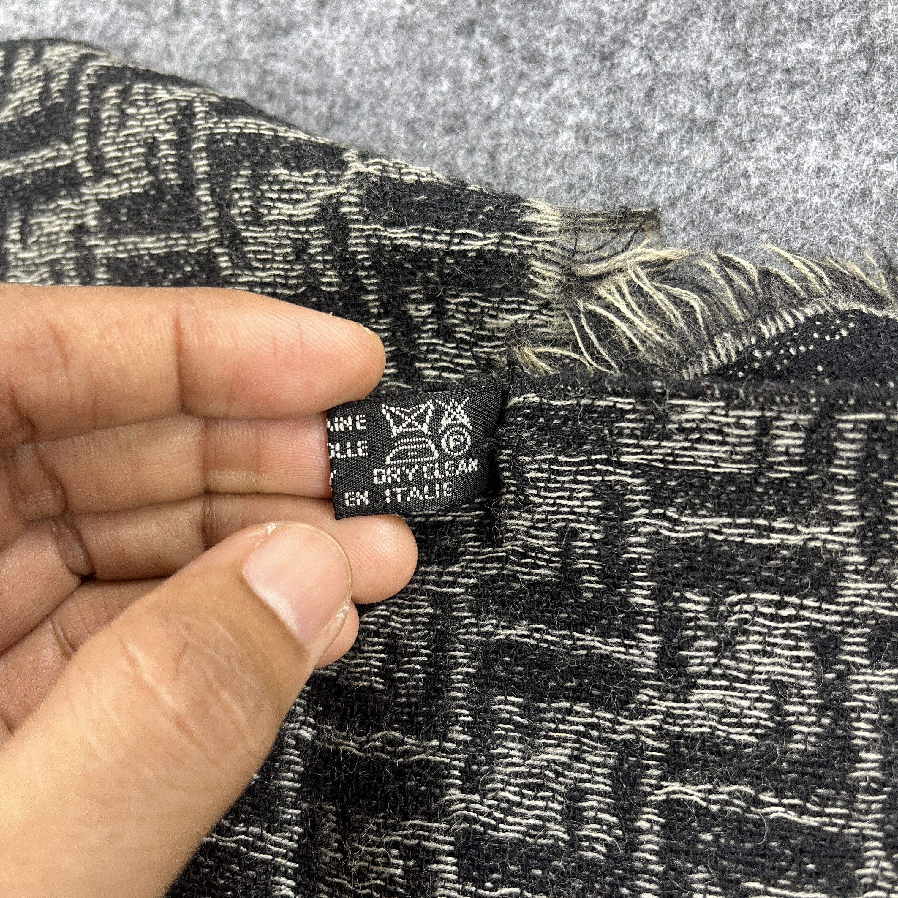 Vintage Vintage Fendi Monogram Scarf / Muffler / Neckwear K050 Size ONE SIZE - 5 Thumbnail