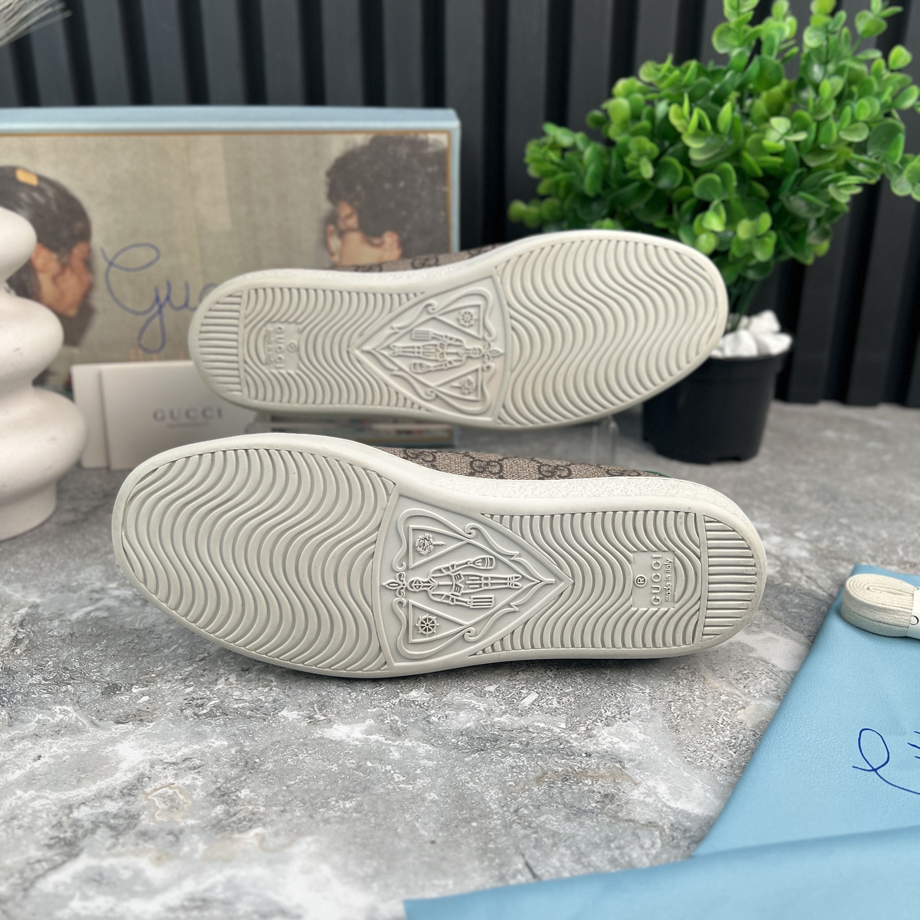 Gucci Gucci ACE GG Supreme Canvas Not Fake Leather Size US 7.5 / IT 37.5 - 9 Thumbnail