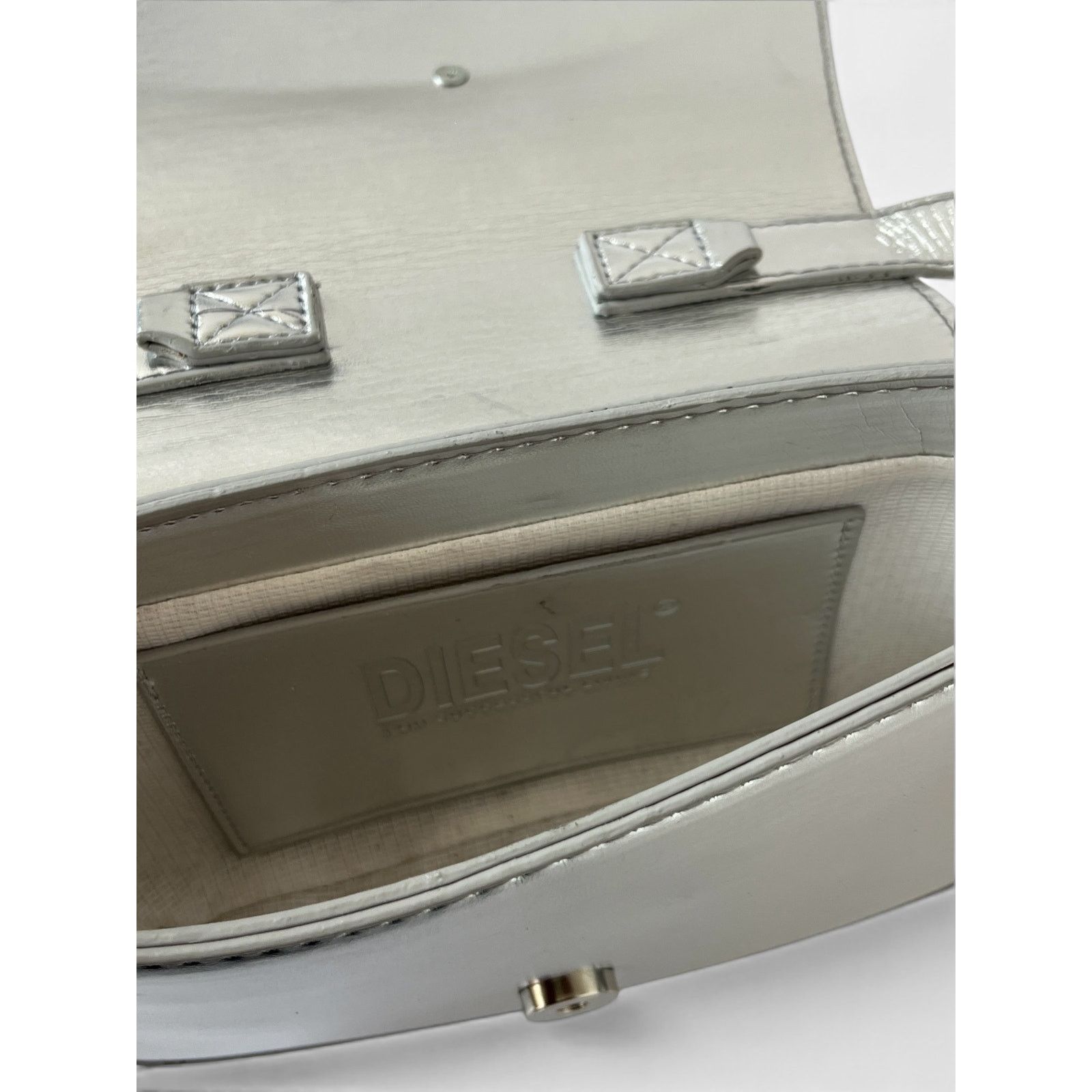 Diesel Diesel Metallic Silver Shoulder Bag Size ONE SIZE - 6 Thumbnail