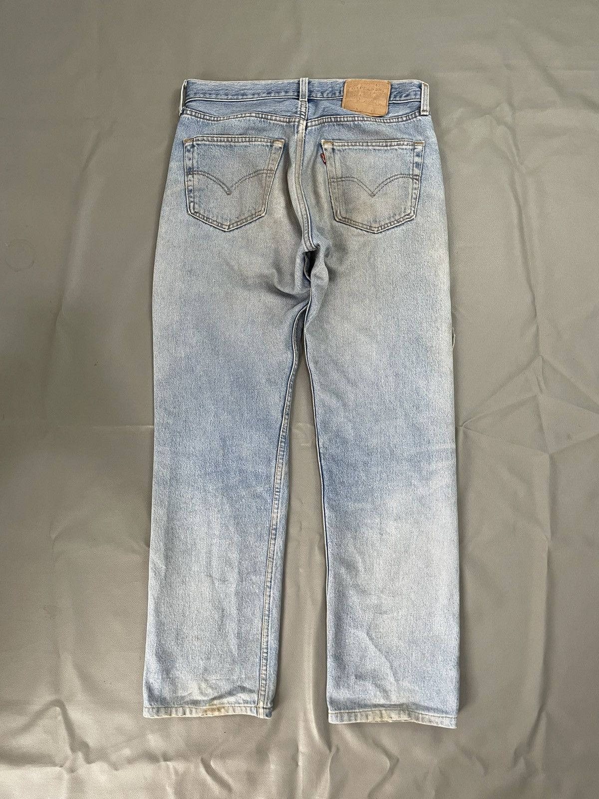 Levi's Vintage Clothing 1990s Levis 501 Distressed Ripped Jeans Blue wash Size US 34 / EU 50 - 6 Thumbnail
